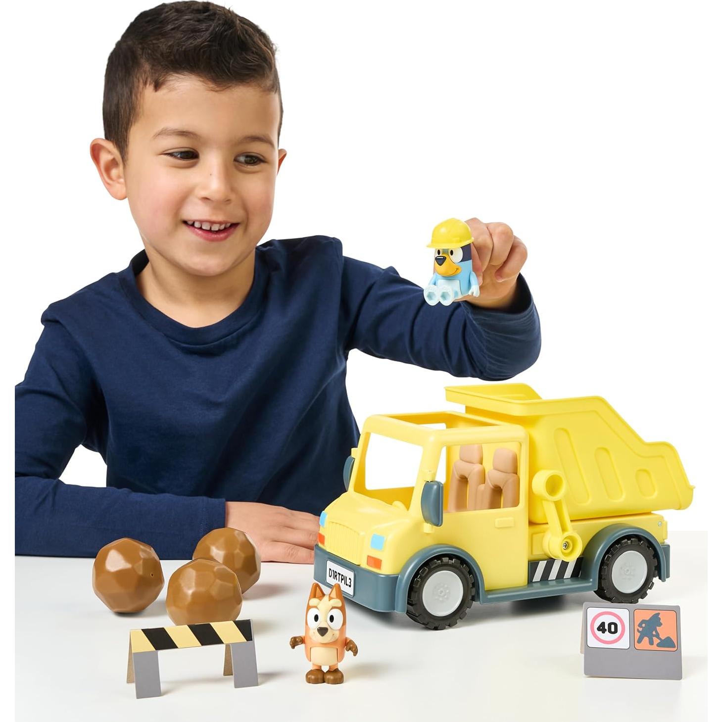 Juego de Camión Volquete Bluey con Figuras y Rocas - Moose Toys