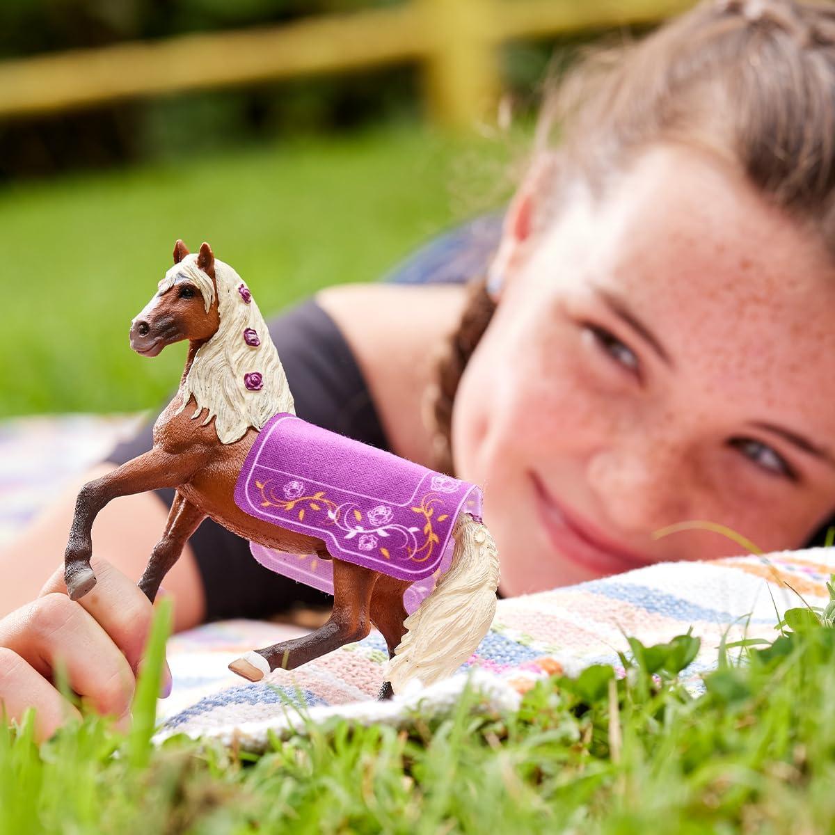 Figurita Semental Paso Fino Schleich 14.99x7.87x18.03 cm