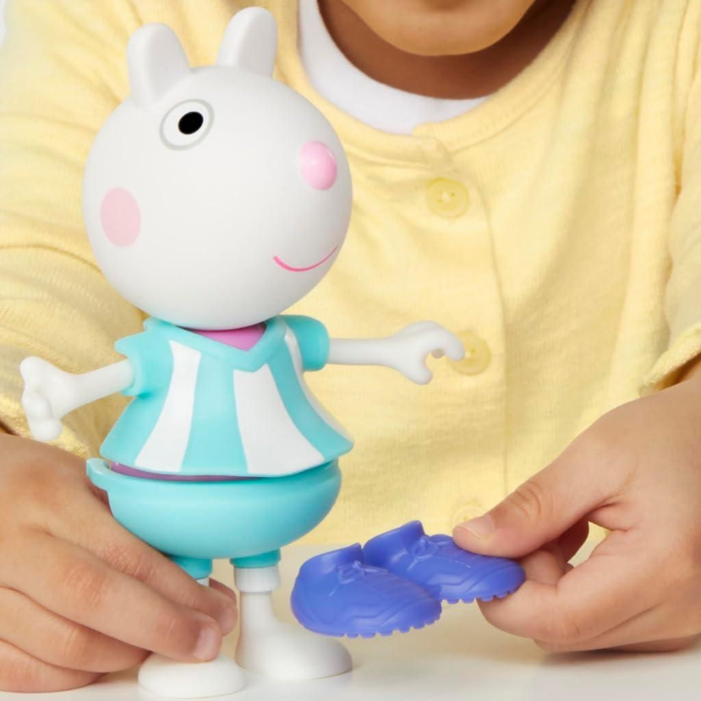 Muñeca Suzy Sheep de Peppa Pig con 6 accesorios 15 cm