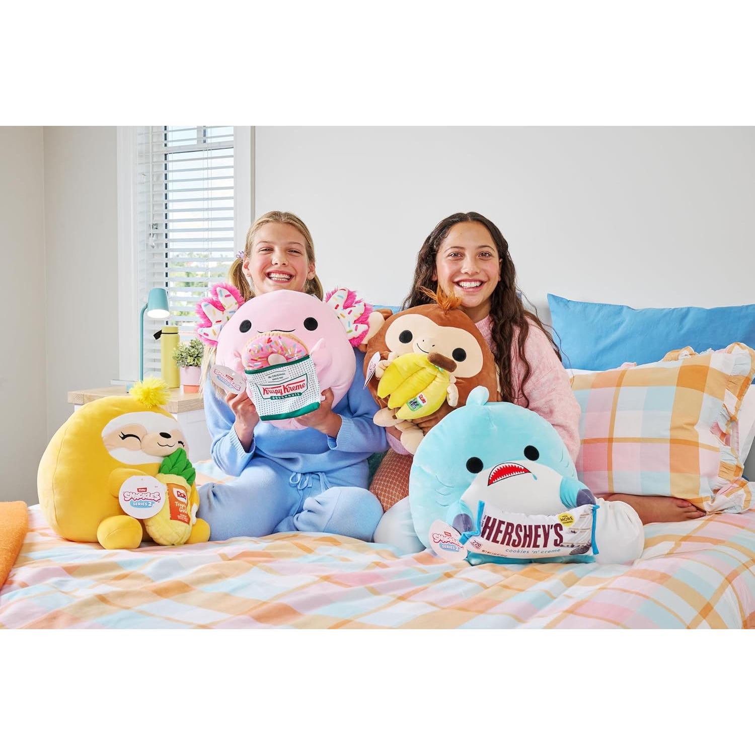 Peluche Snackles Pingüino Baskin Robbins 35.56 cm ZURU