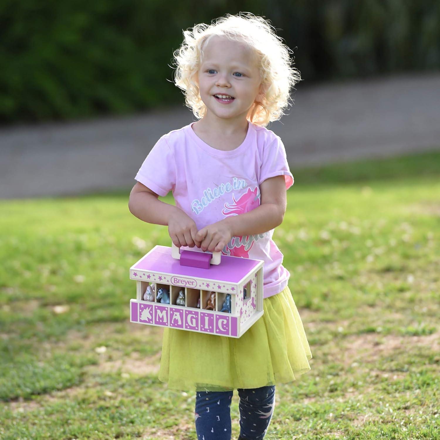 Juego de Establo de Madera Breyer con 6 Unicornio Stablemates