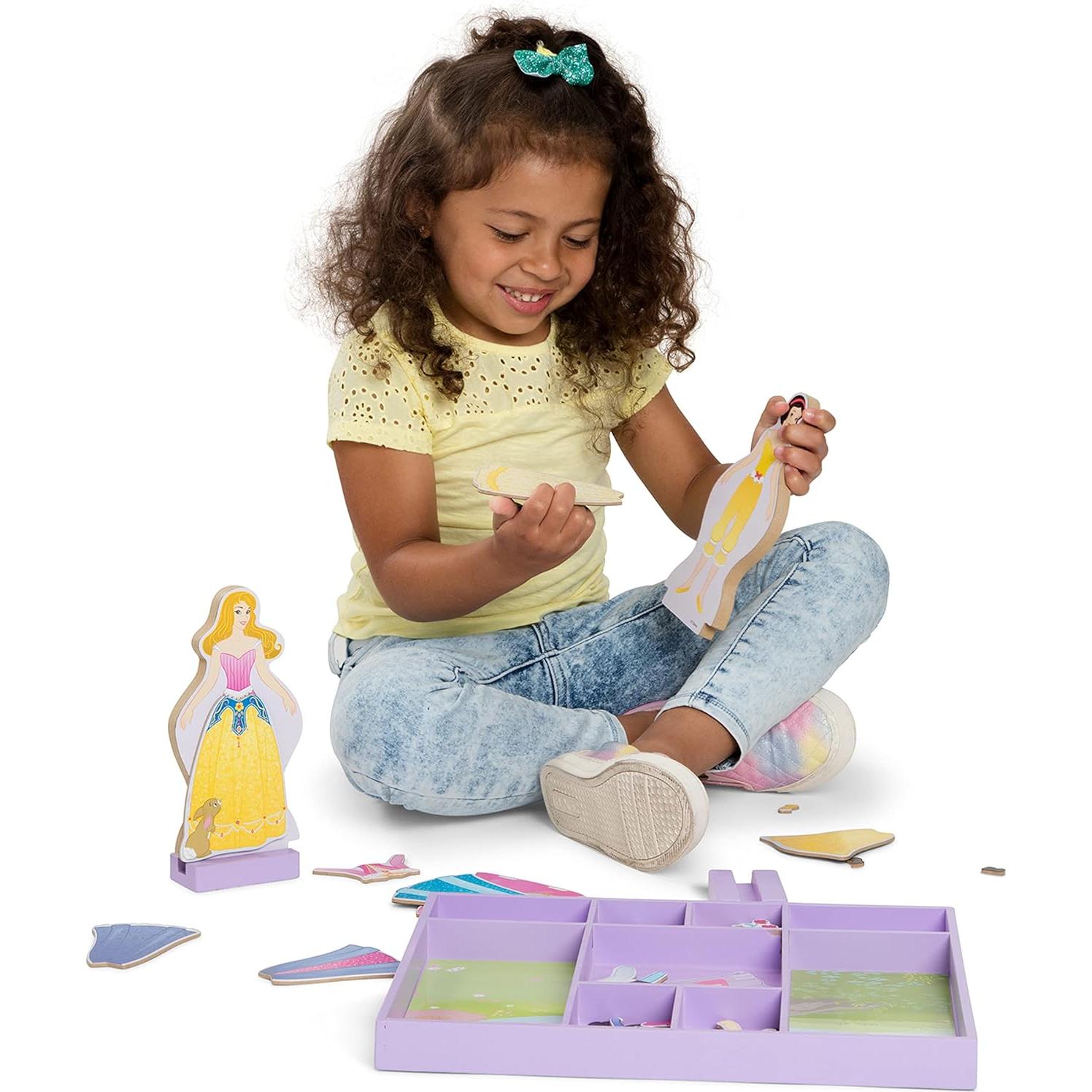 Muñeca Magnética Melissa & Doug Bella y Blancanieves 40+ Piezas