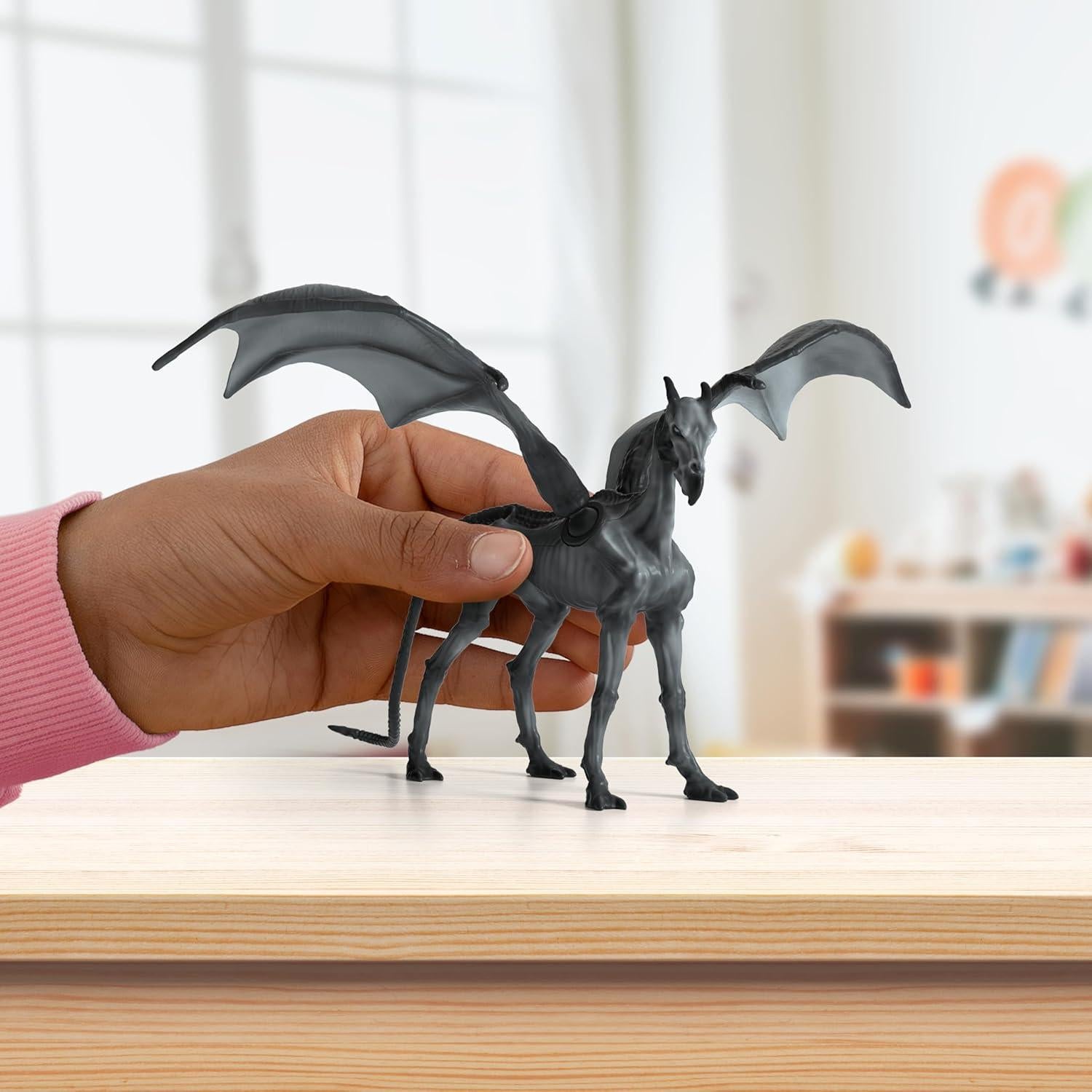 Figurita Coleccionable Thestral Schleich 20.5x20.5x18 cm