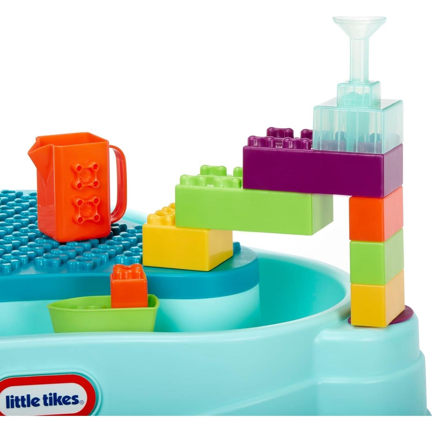 Mesa de Agua Build & Splash Little Tikes con 25 Accesorios