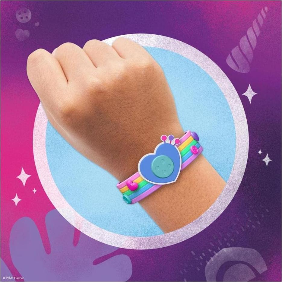 Pony Izzy Moonbow Hasbro 7.6 cm con Accesorios Sorpresa