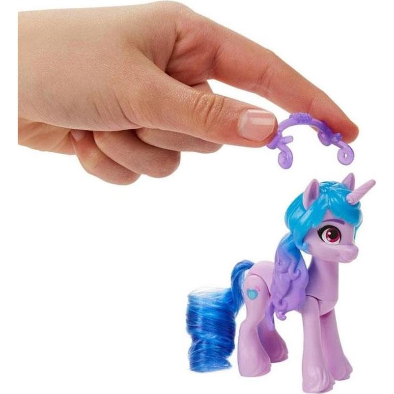 Pony Izzy Moonbow 7,62 cm con Accesorios Sorpresa - Hasbro