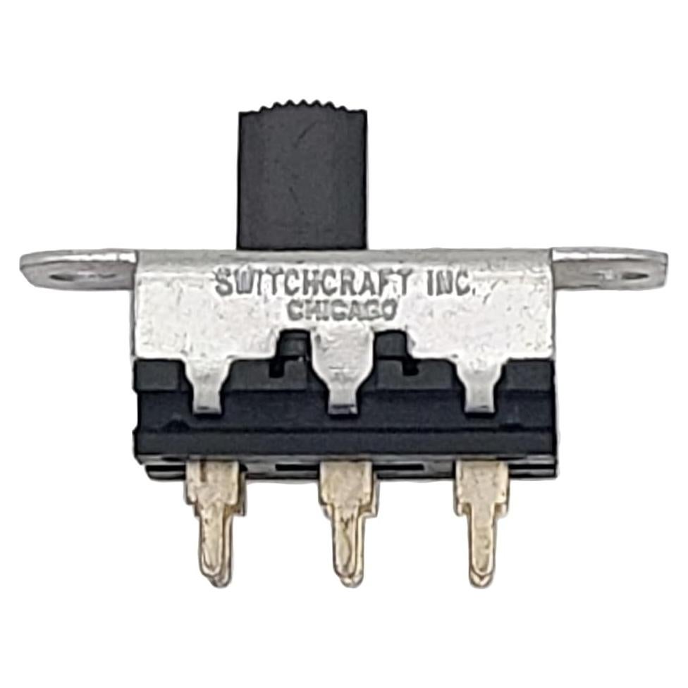 Interruptor deslizante DPDT Switchcraft 3A 125VAC Paquete de 5