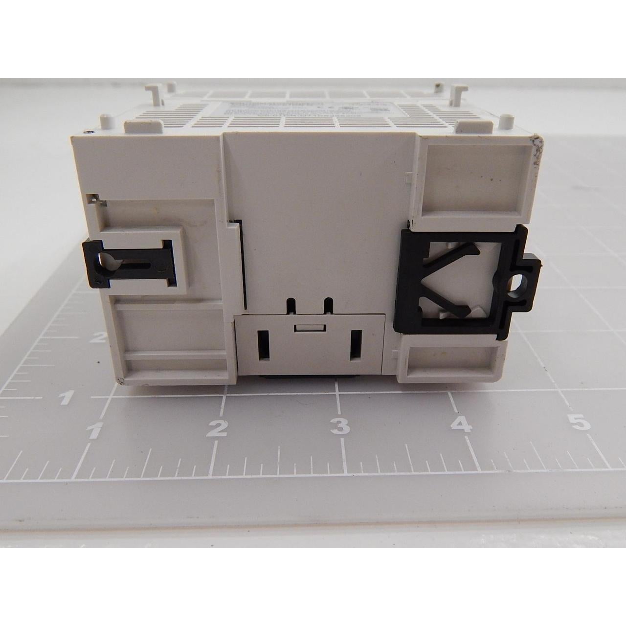PLC Click Estándar Automation Direct 24VDC 8 Entradas 6 Salidas