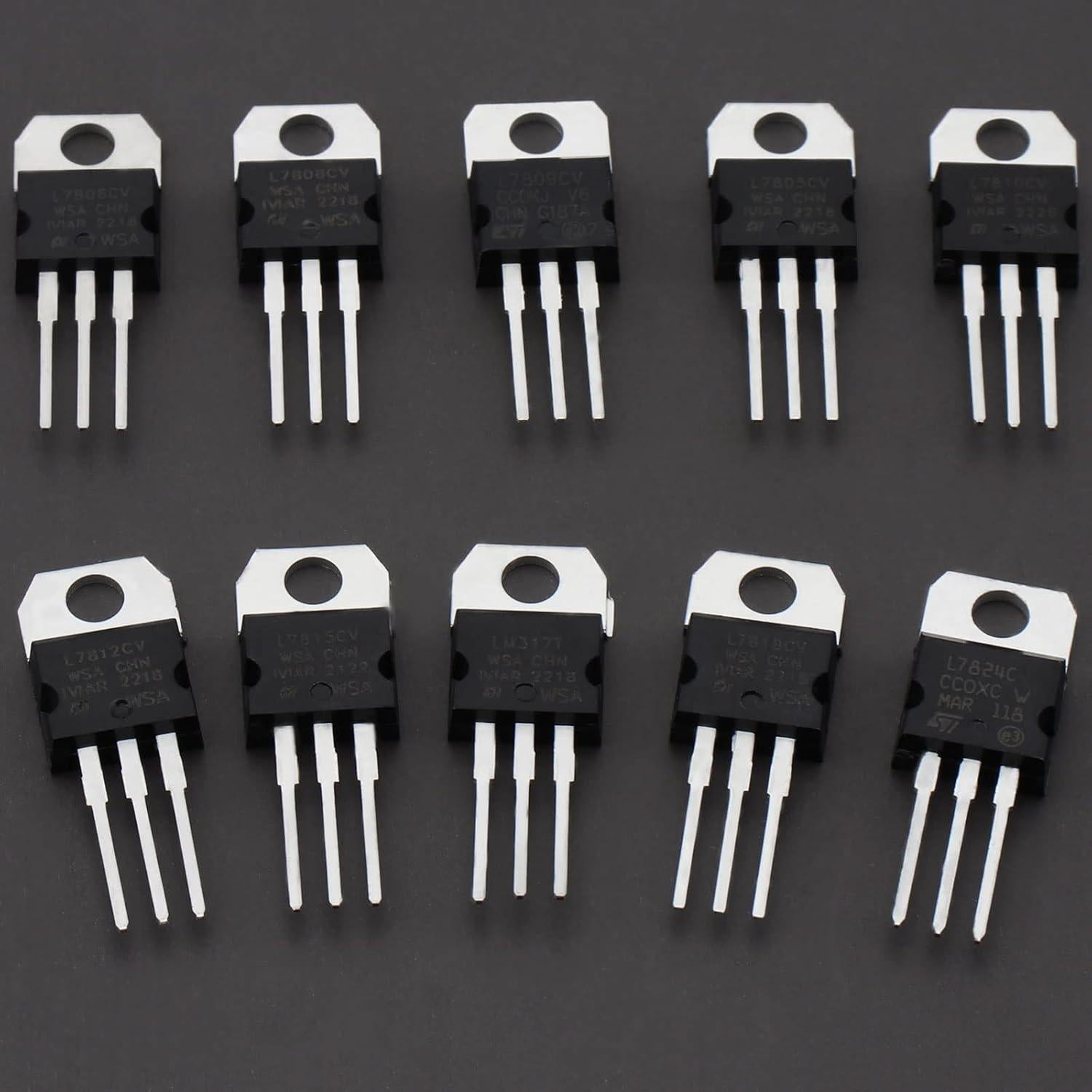 Kit 50 Reguladores de Voltaje Positivo DiGiYes TO-220