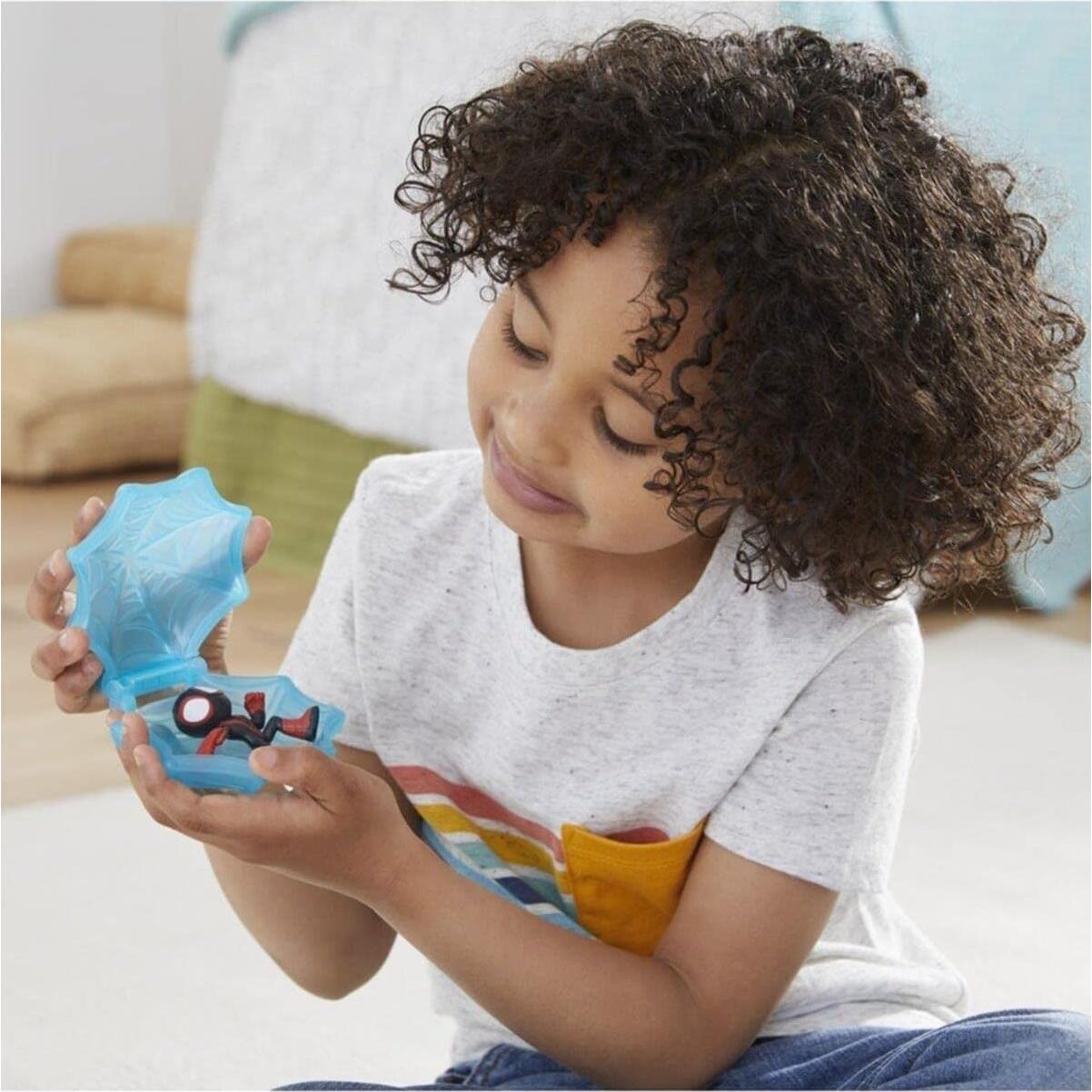 Figura de acción Spidey y amigos Hasbro 6.35 cm sorpresa