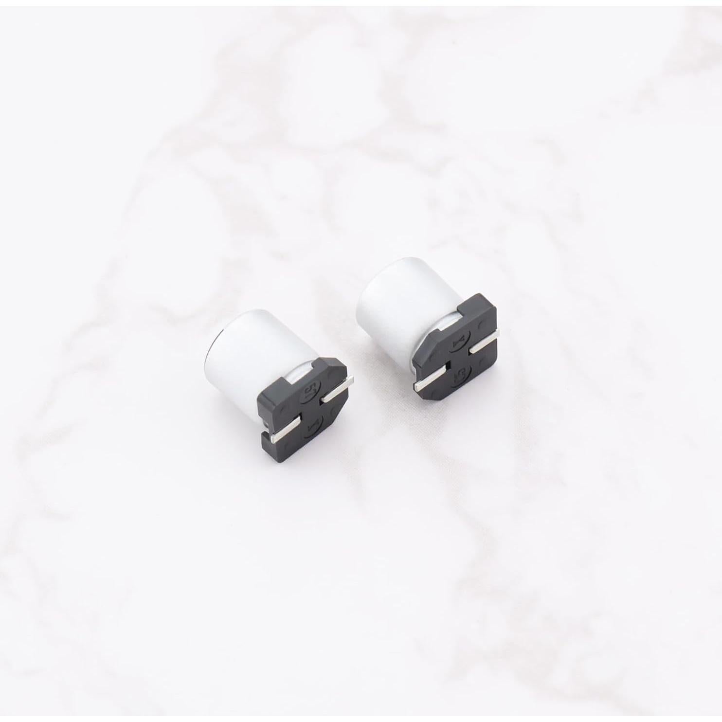 Capacitores Electrolíticos SMD 220UF 16V SING F LTD 20pcs