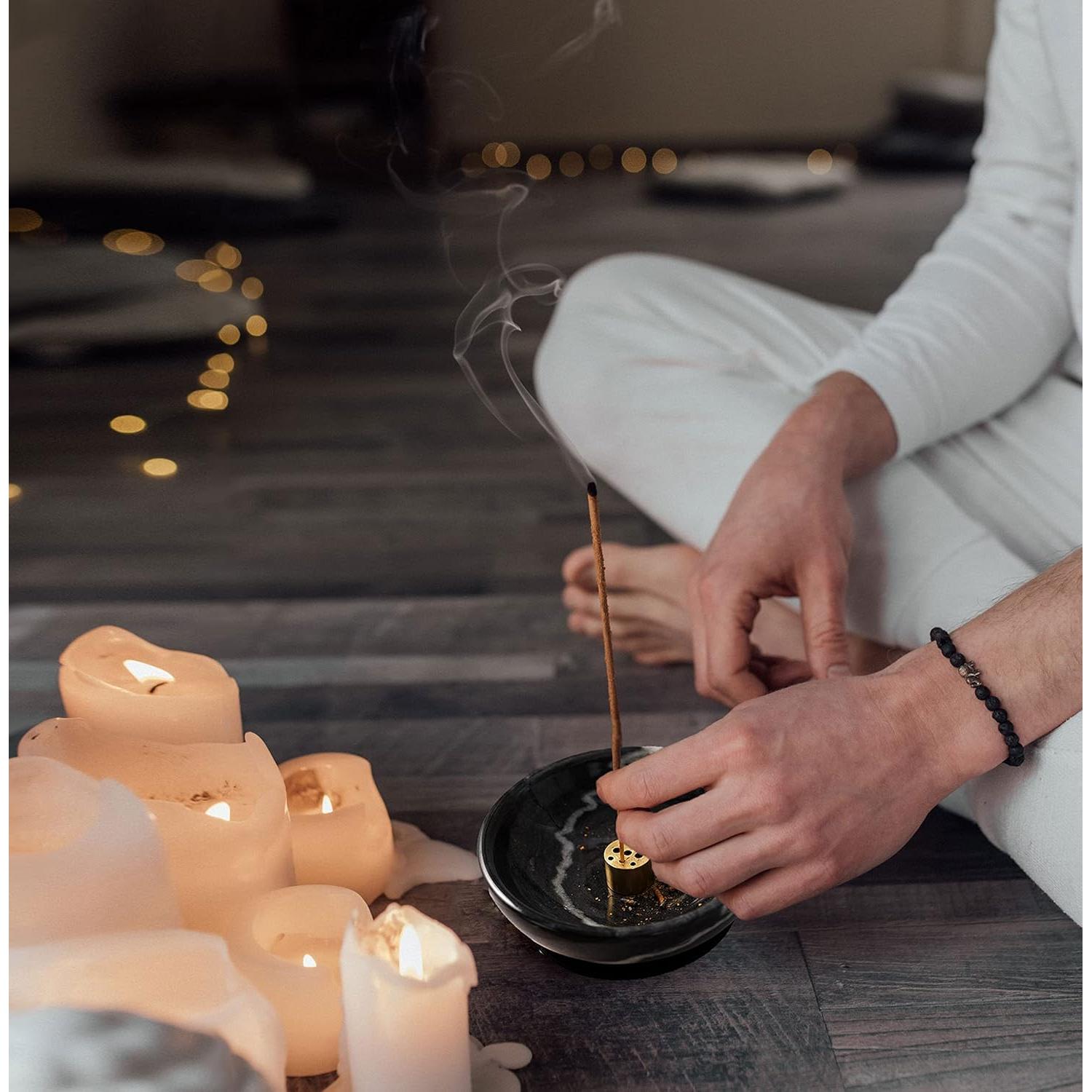 Soporte de Incienso Hecho a Mano CM CHIC MONDAY de Mármol Natural