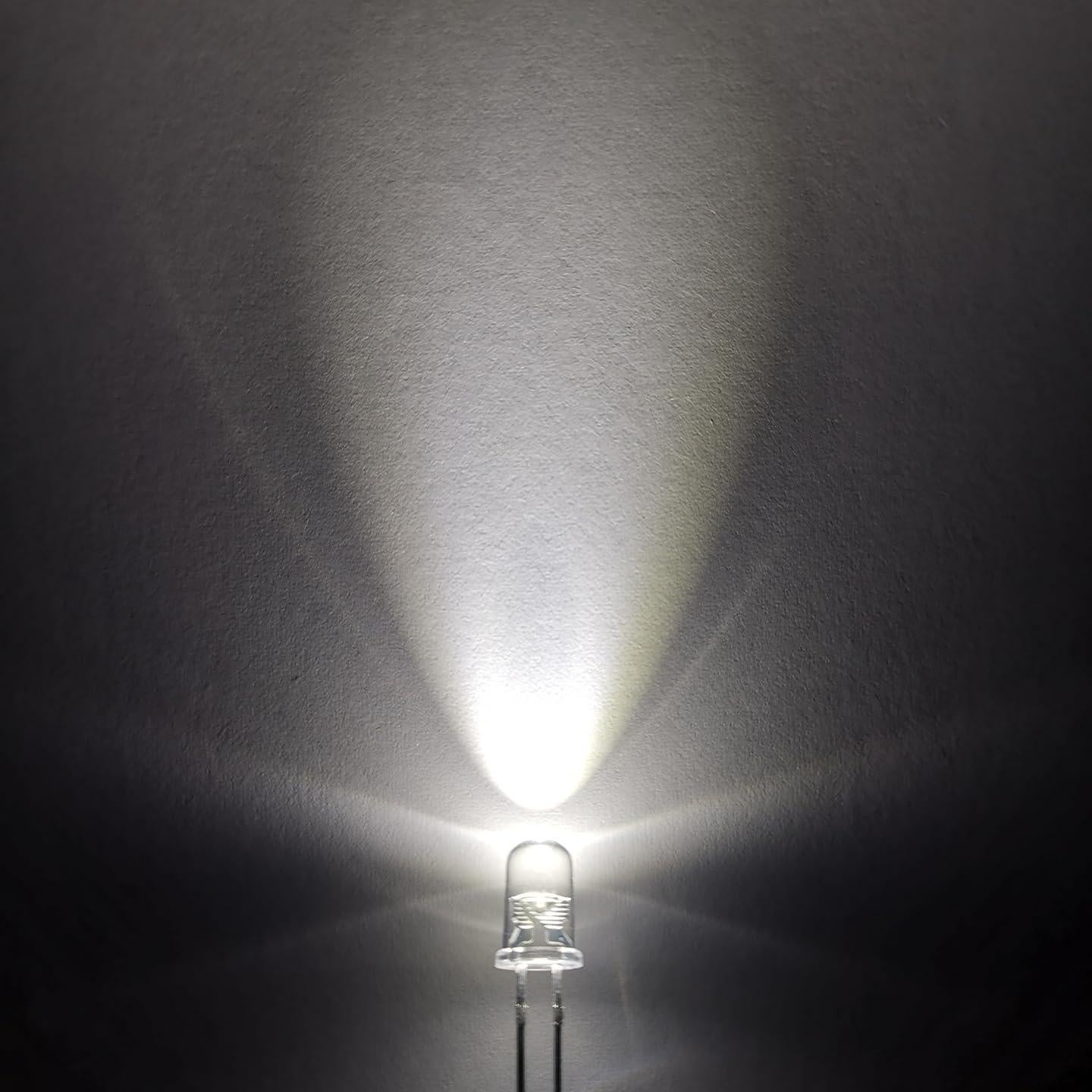 1000 Diodos LED 5mm Blanco SINORLED para Iluminación