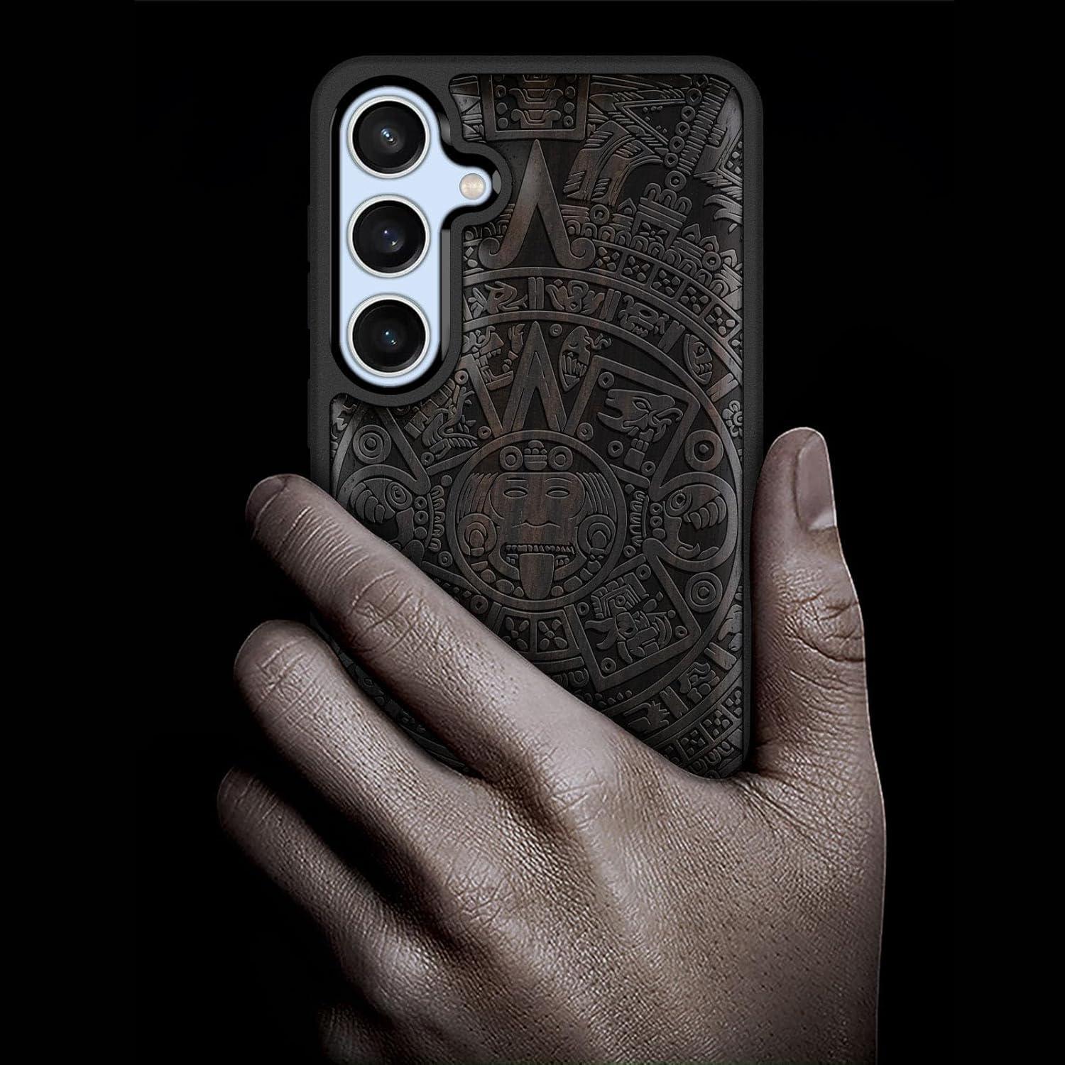 Funda de Madera Carveit para Galaxy S24 FE - Diseño Maya