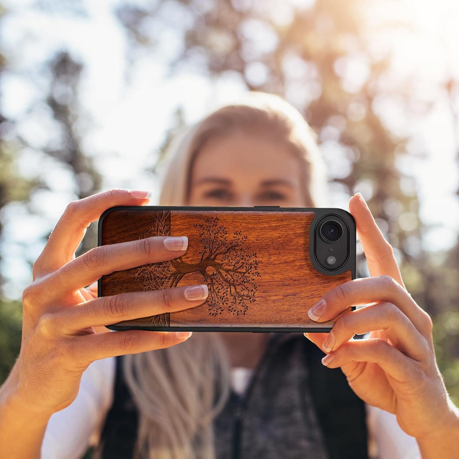 Funda de Madera Magnética Carveit para iPhone 16e - Yin Yang