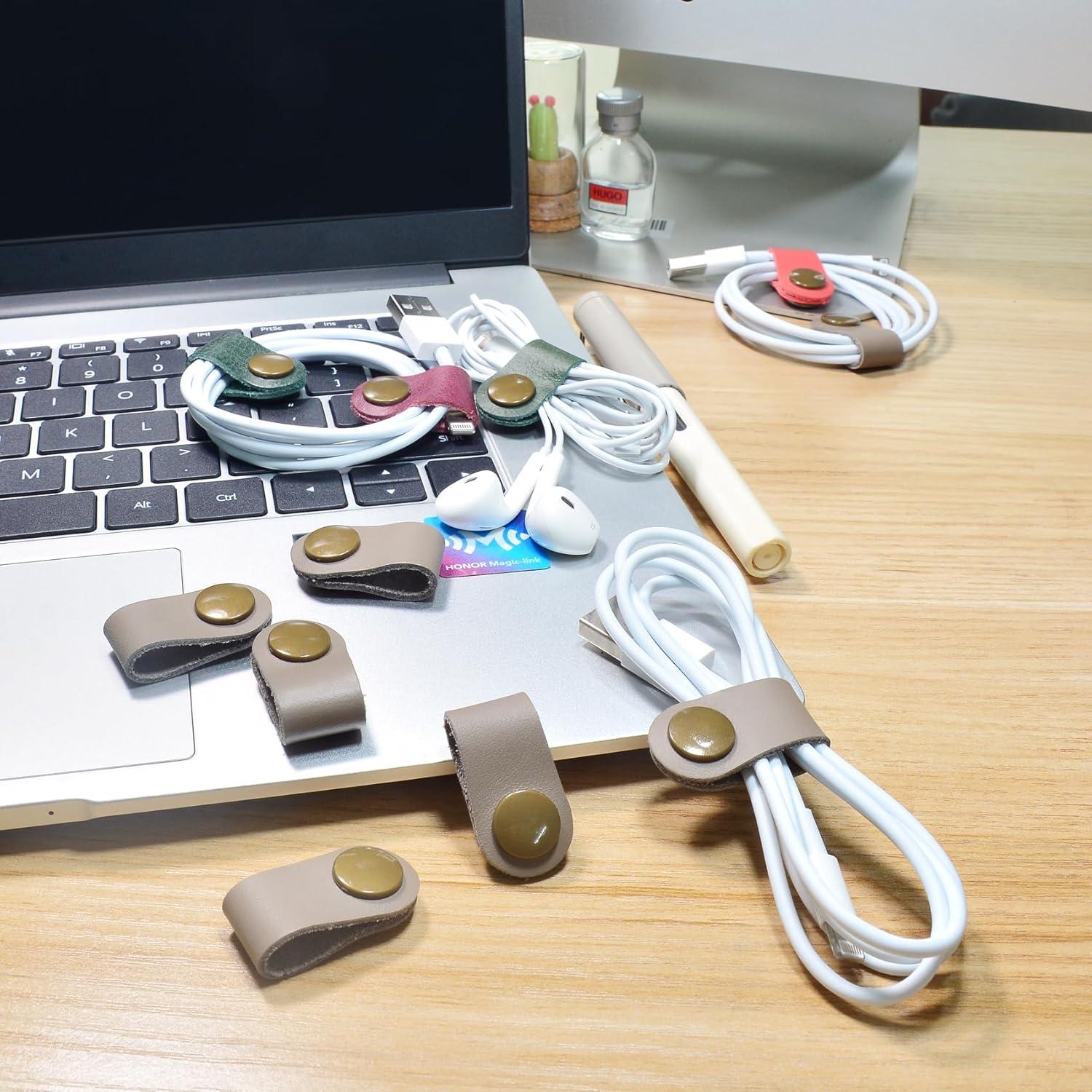 Organizador de Cables CAILLU Gris de Cuero para Auriculares