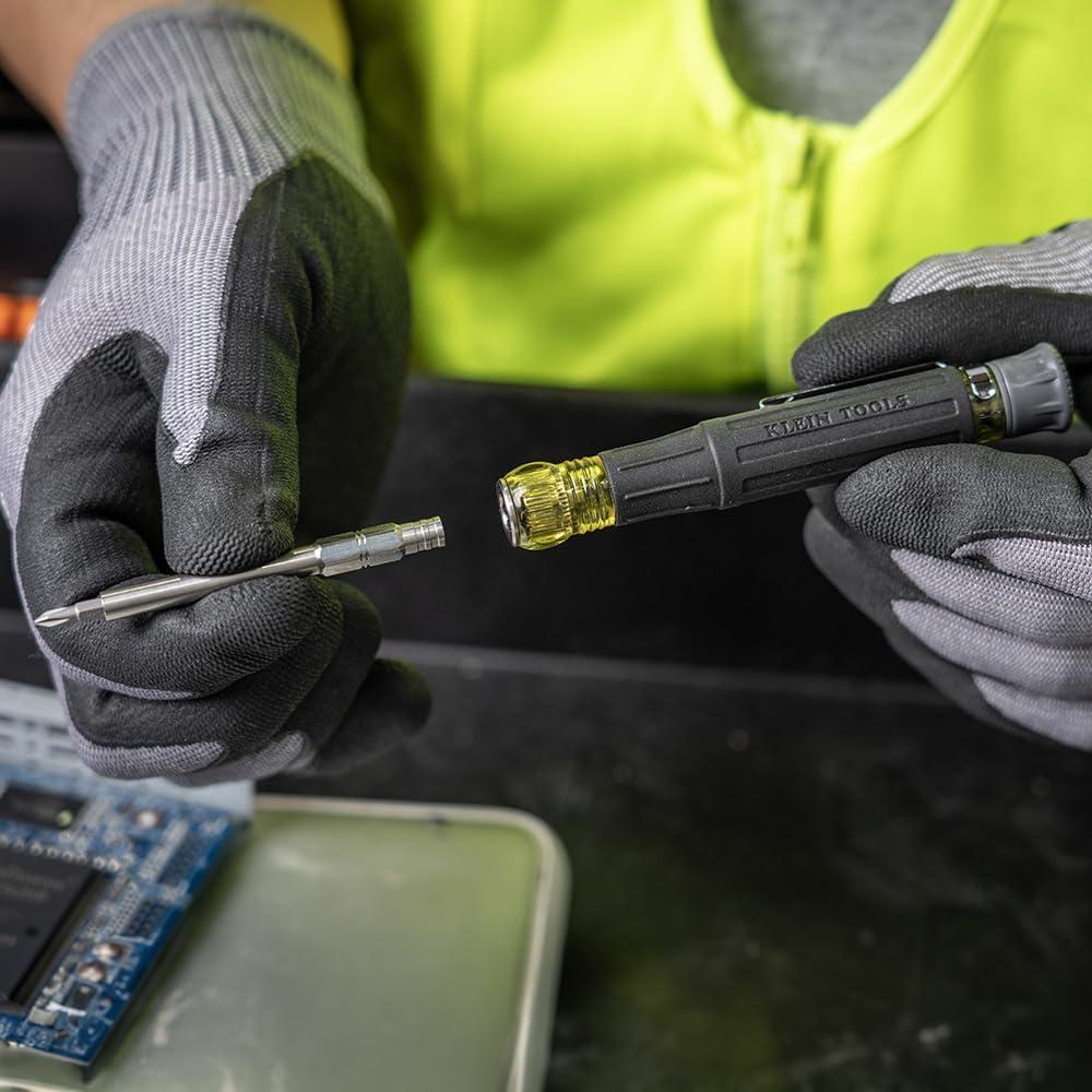 Destornillador de Precisión Klein Tools 32600P 13-en-1 Magnético
