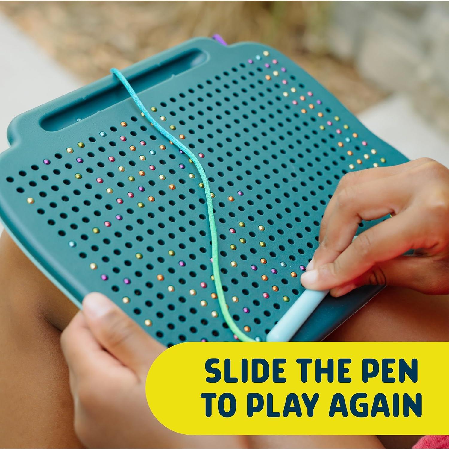 Tablero de Dibujo Magnético Chuckle & Roar Arcoíris 25.4x22.86cm