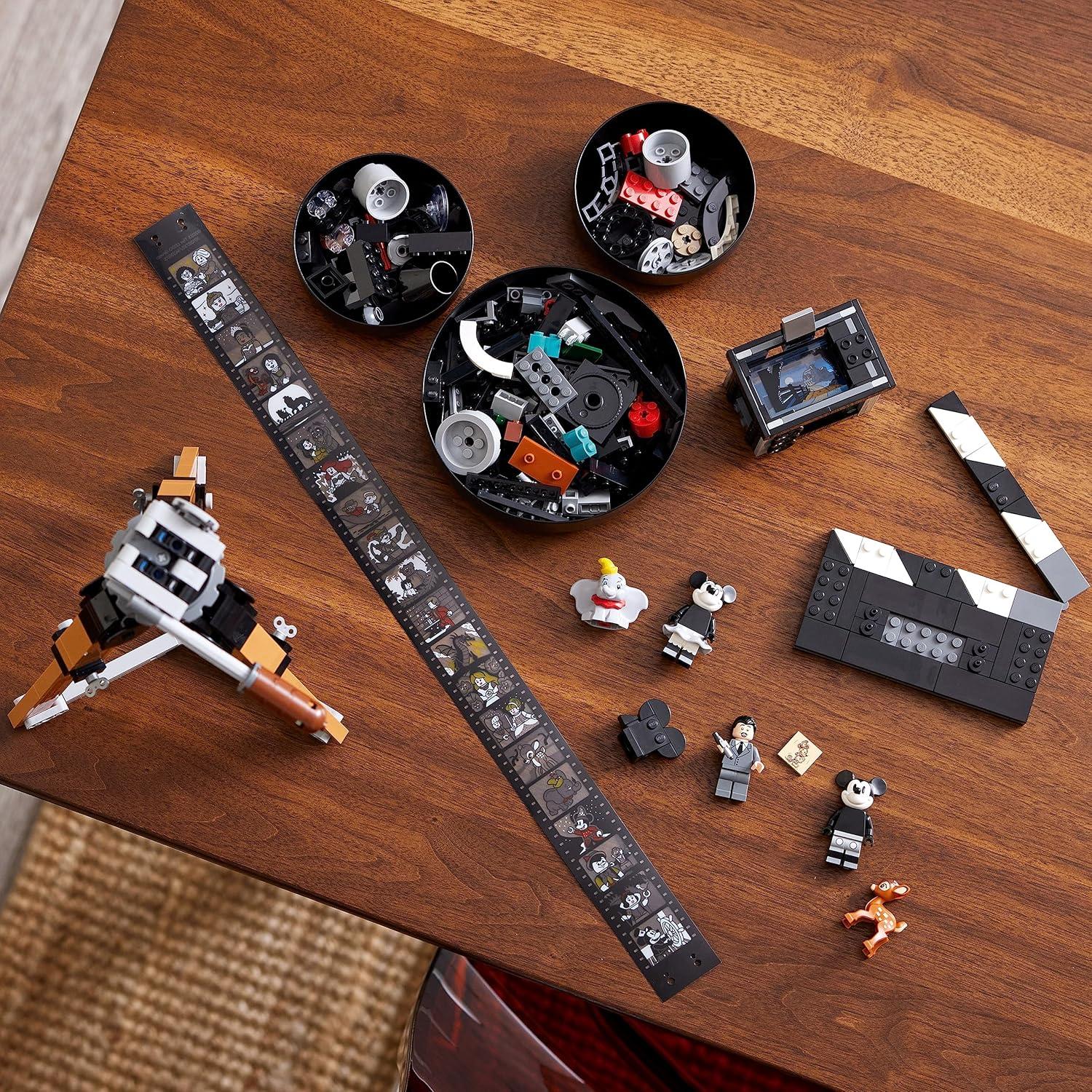 LEGO Disney Cámara Tributo a Walt Disney 43230 - 811 Piezas