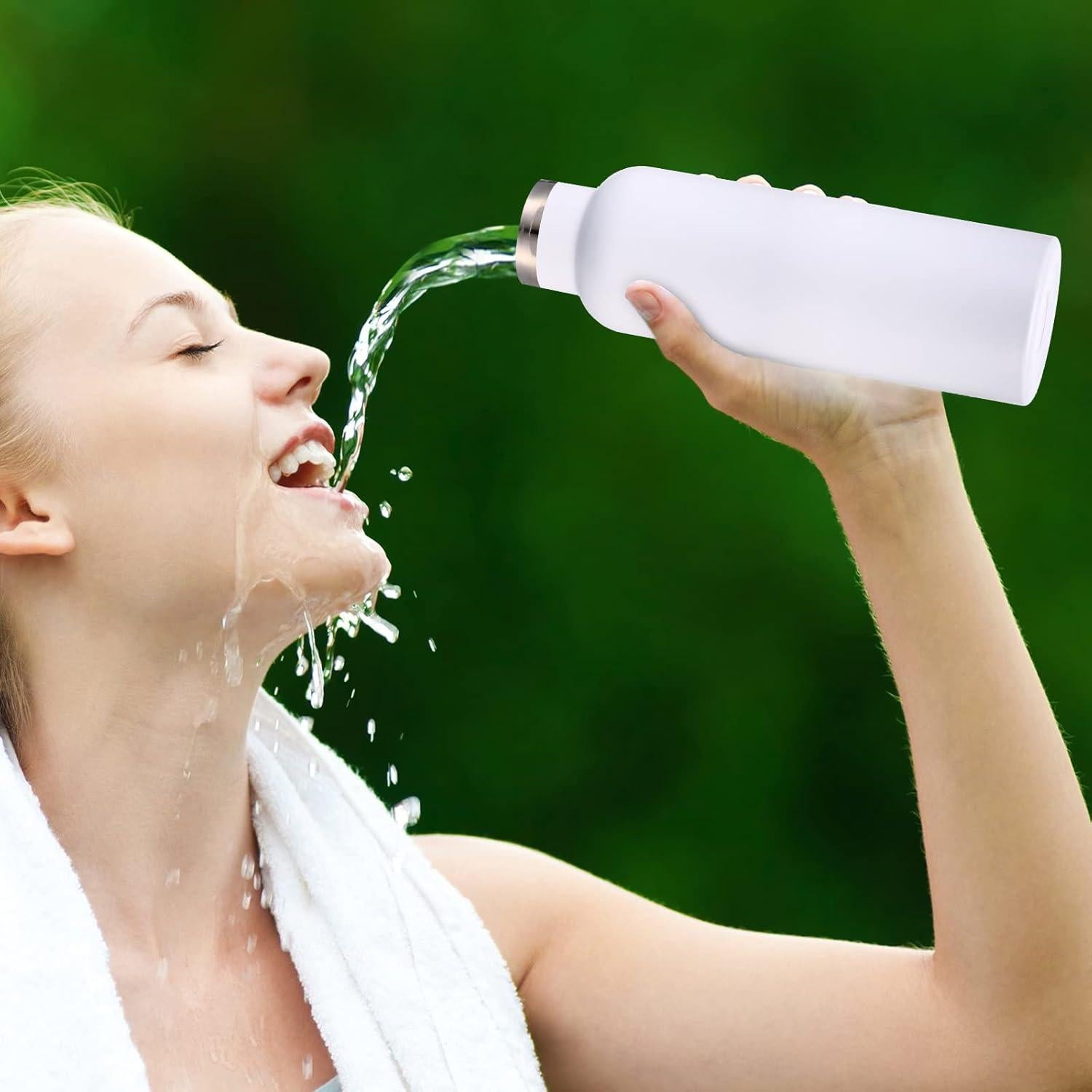 Paquete de 10 Botellas de Agua Aisladas Mimorou 591 ml