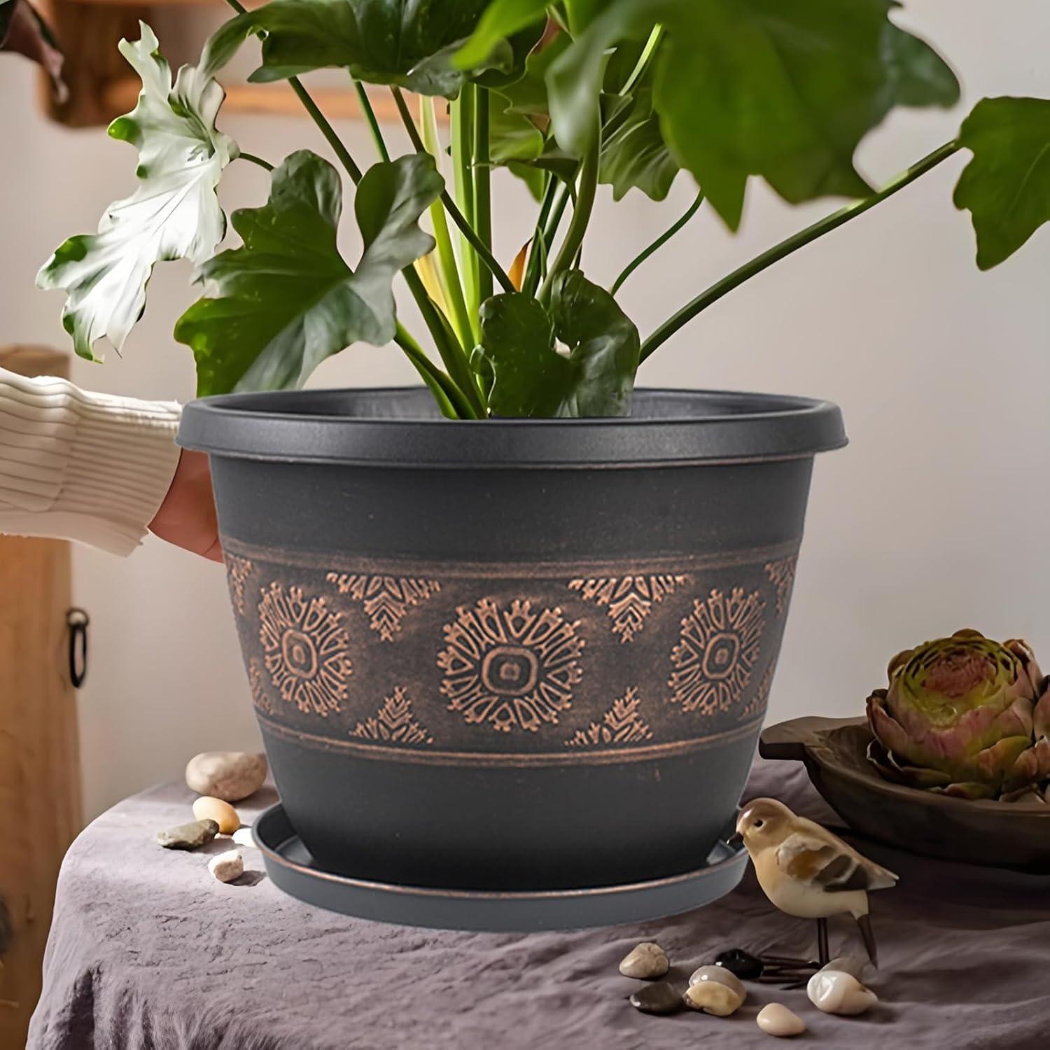 Paquete de 4 macetas de 30.5 cm Usocik con plato y drenaje