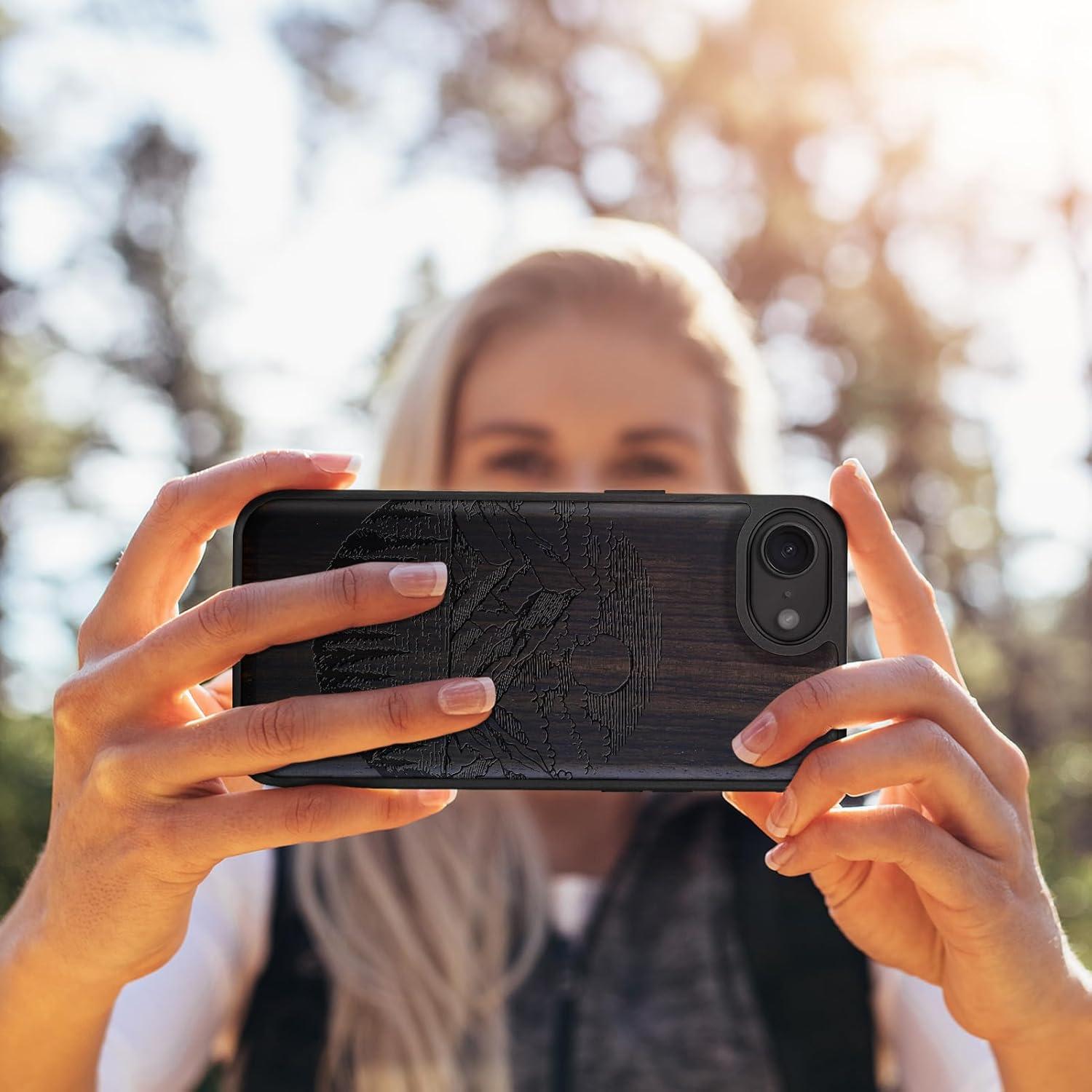 Funda Magnética de Madera Carveit para iPhone 16e - Lagos Negra