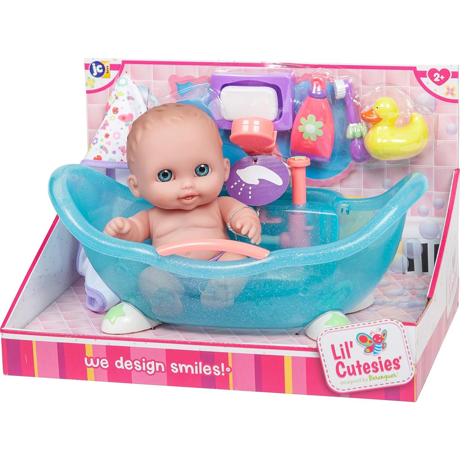 Muñeca de Vinilo Lil Cutesies 21.6 cm con Set de Baño Azul