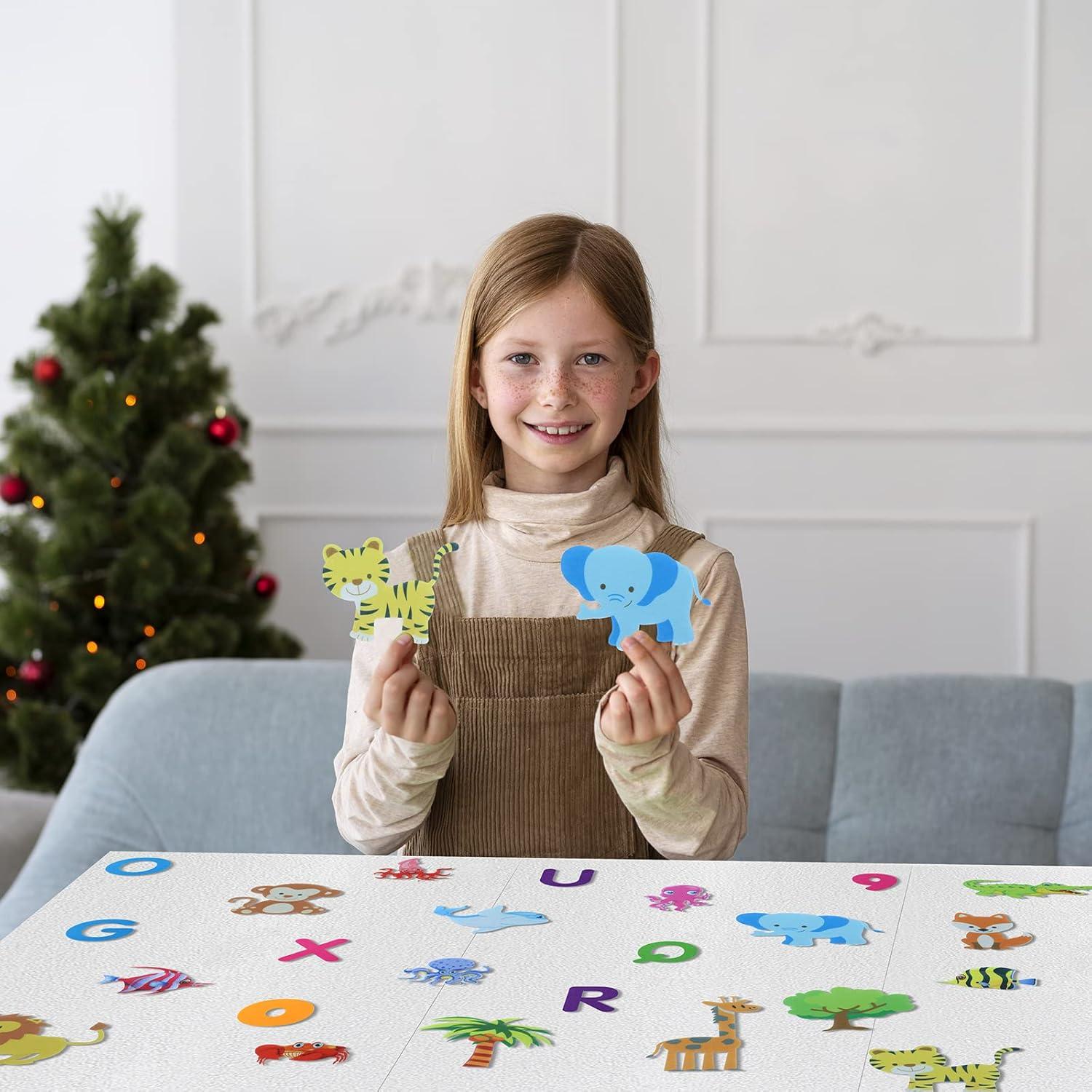 Conjunto de 17 Figuras de Animales en Fieltro BXI