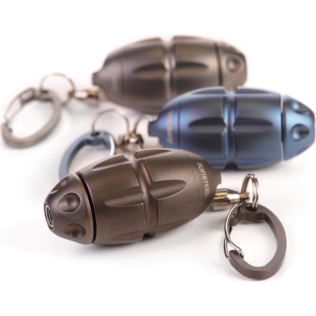 Multiherramienta de Titanio LionSTEEL Eggie con 5 Puntas