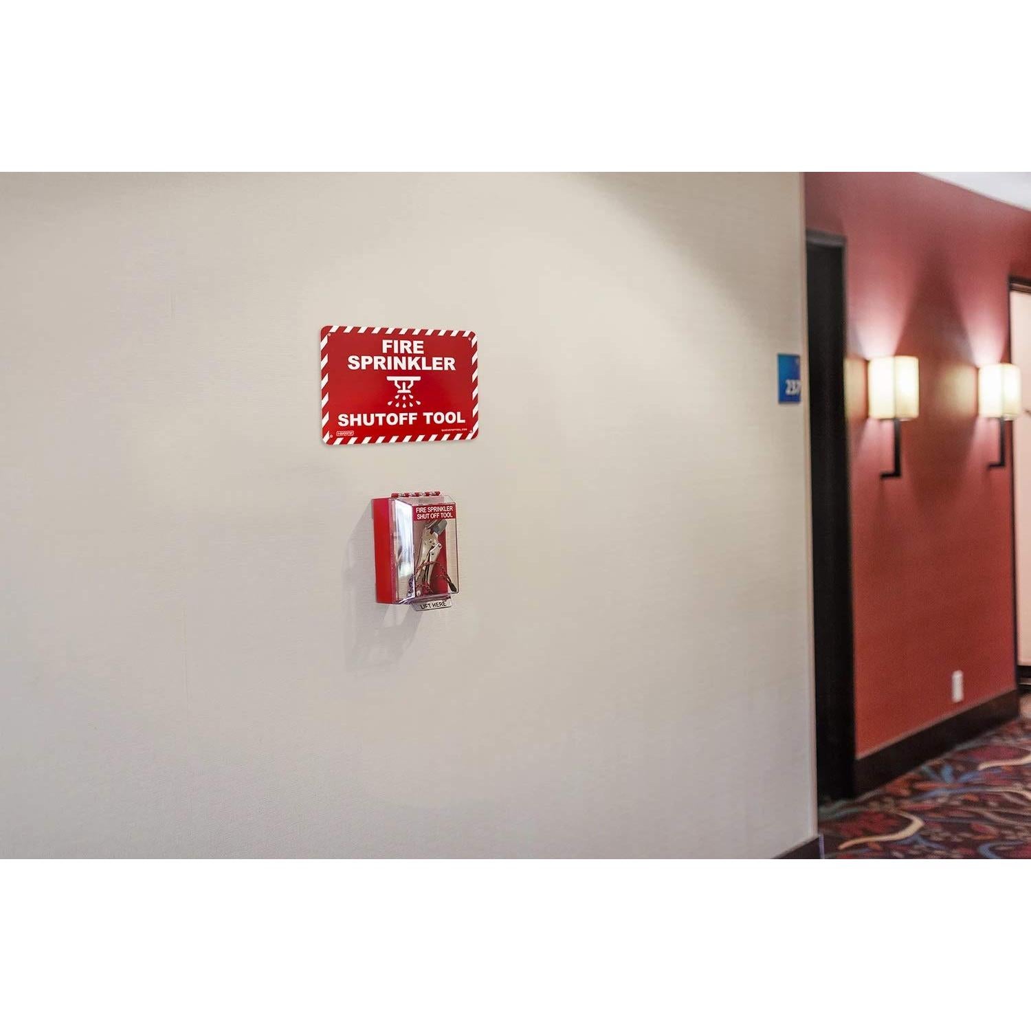 Multi-herramienta Quickstop para Apagar Rociadores de Incendio