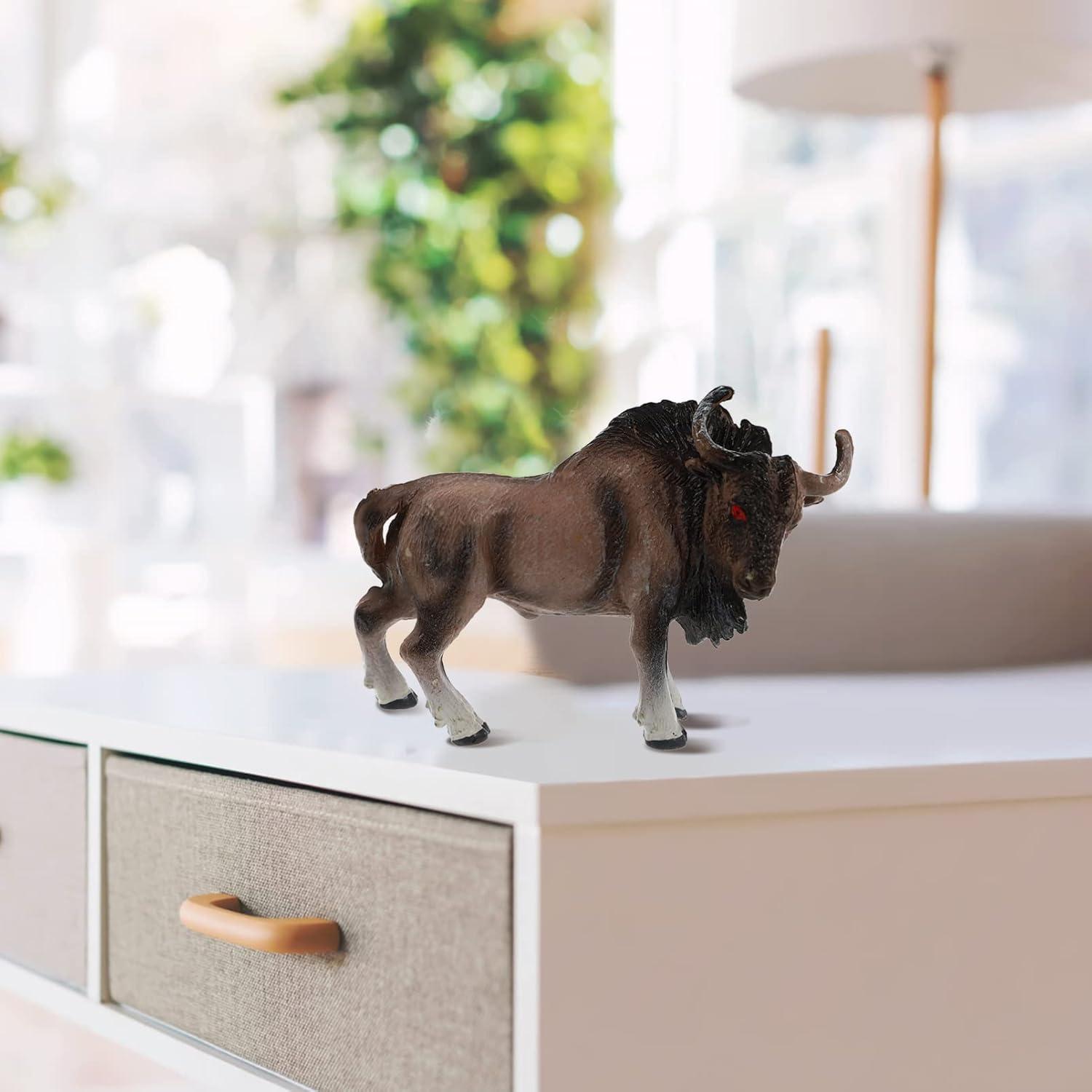 Juego de 4 Figuras de Ganado Miniatura - Vaca y Toro