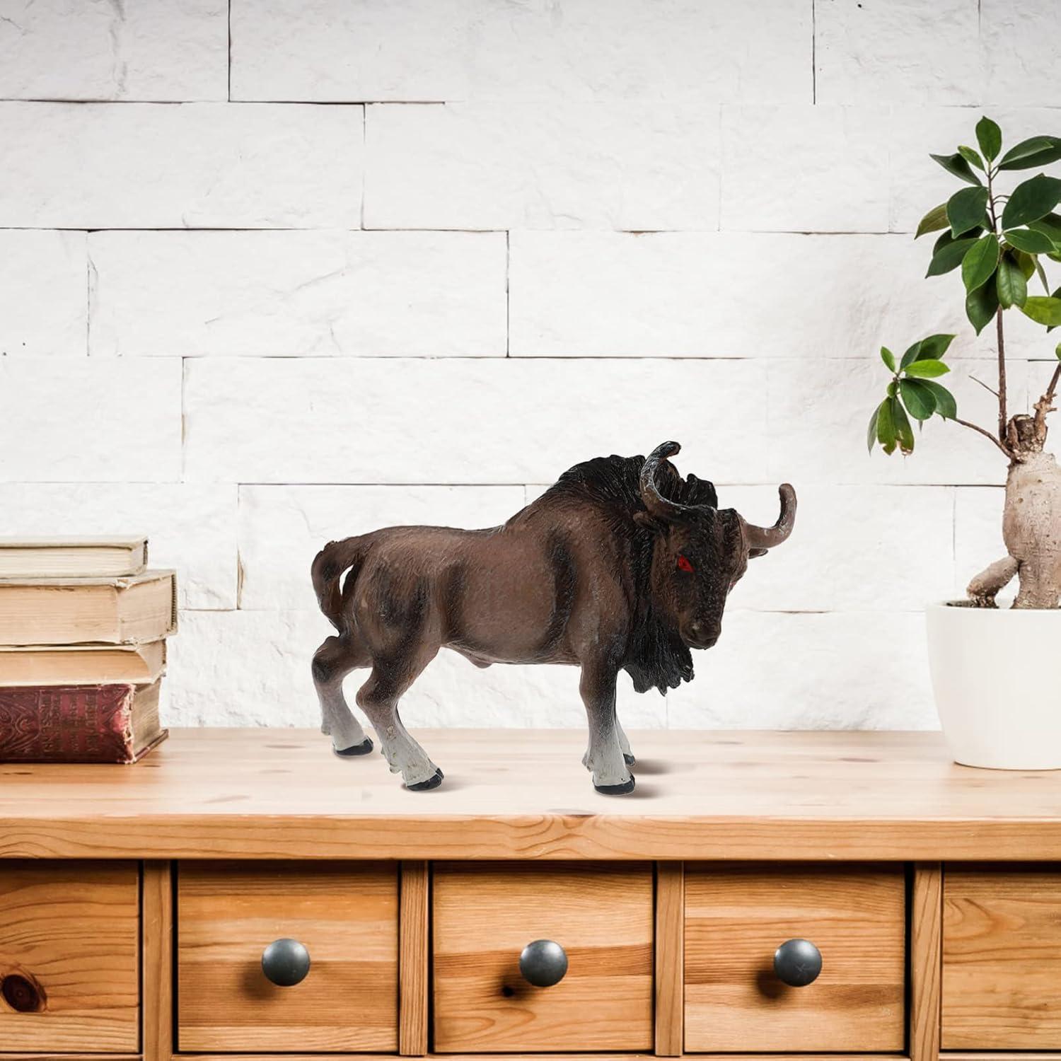 Juego de 4 Figuras de Ganado Miniatura - Vaca y Toro