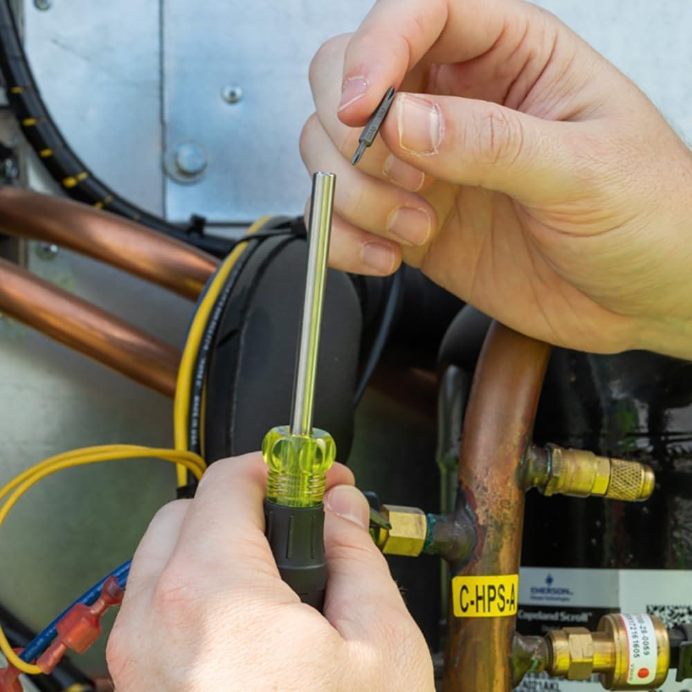 Destornillador de Precisión Klein Tools 27-en-1 para Apple