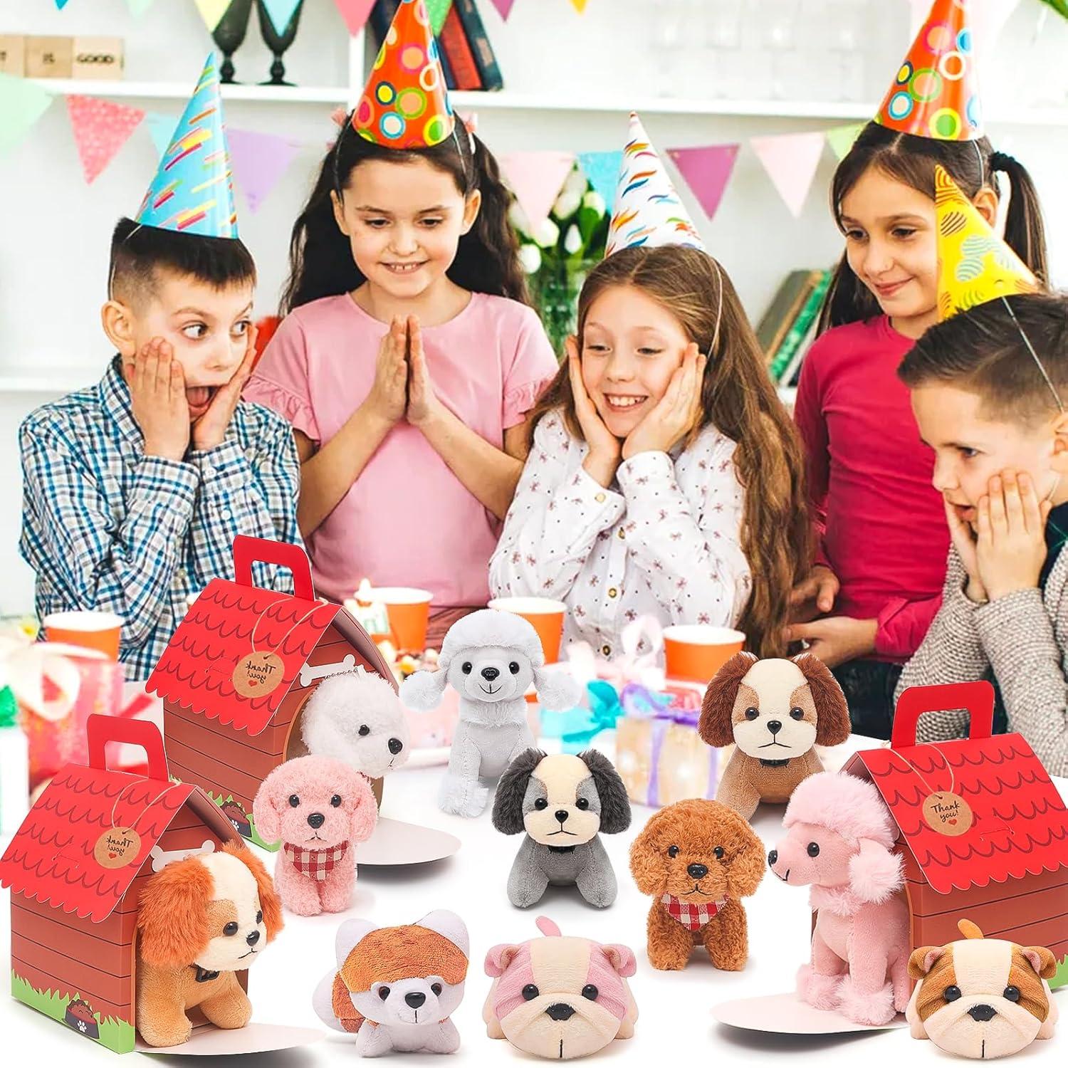 Juego de 12 Mini Perros de Peluche HAPGFS con Casa