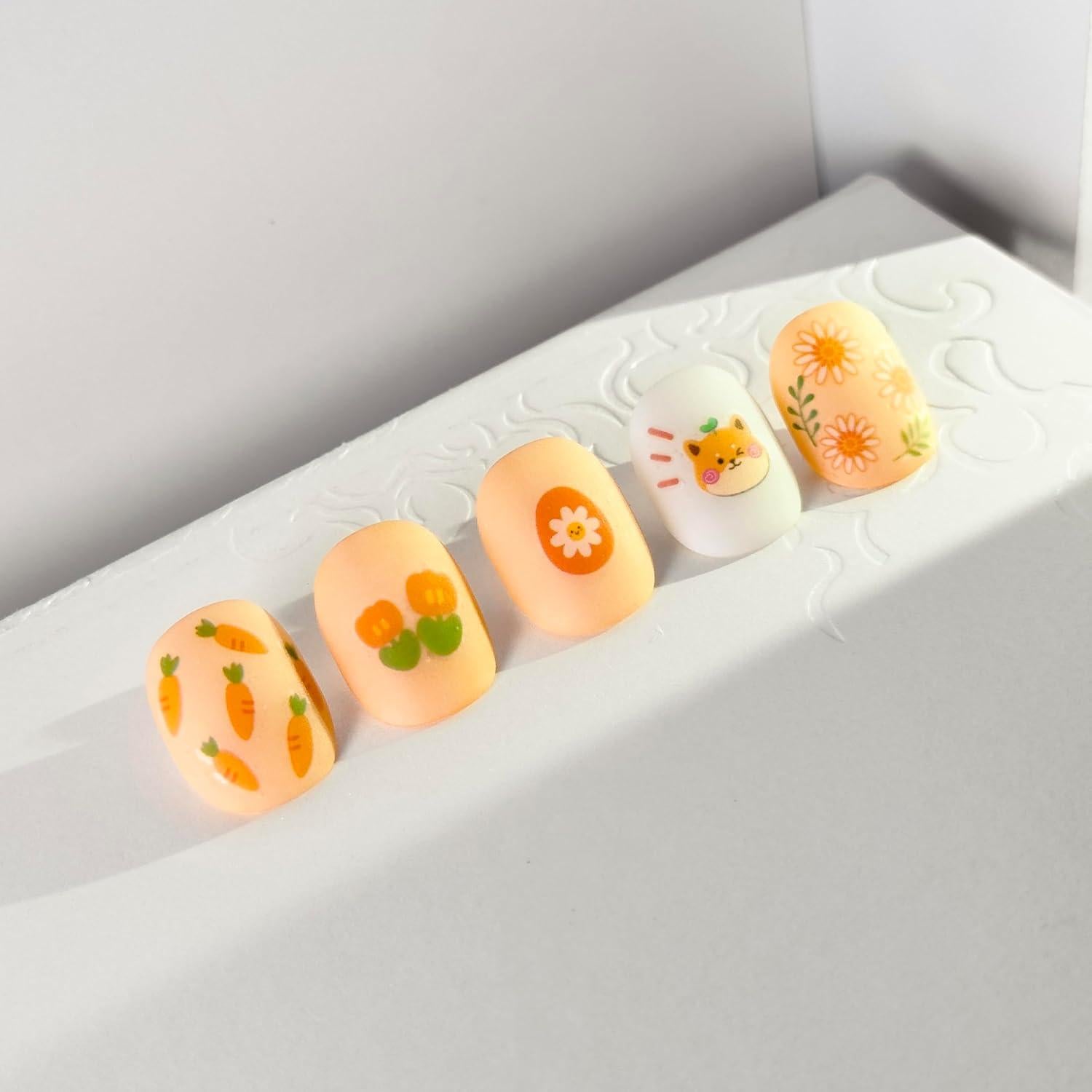 Calcomanías de Uñas Okiyomi 15 Hojas Brillan en la Oscuridad