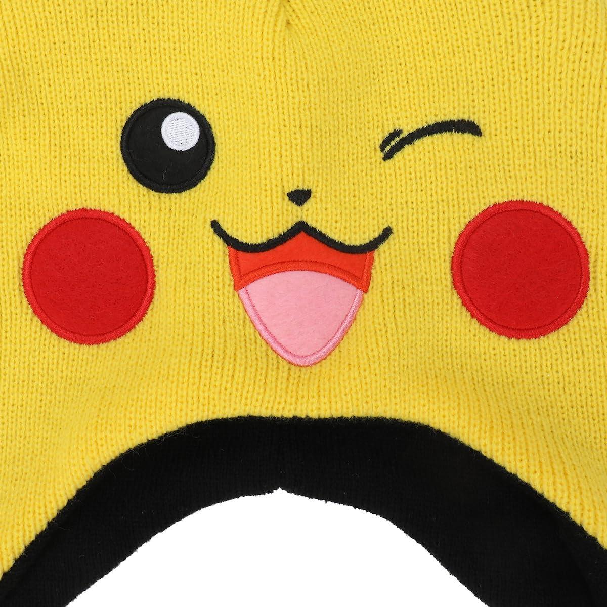 Gorra Laplander Bioworld Pikachu con Borlas de Pokeball