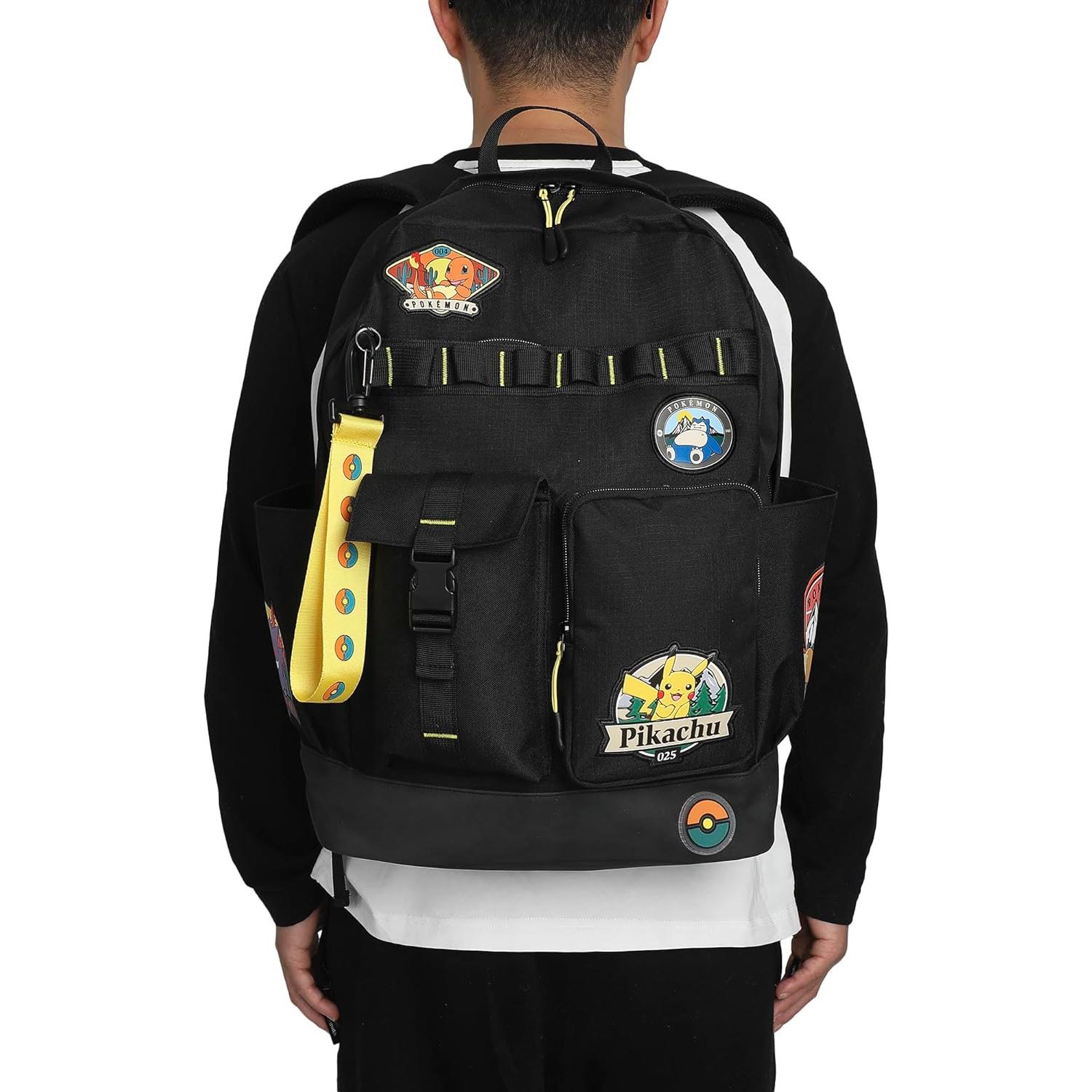 Mochila Negra Pokémon 19" con Parches de Pikachu y Amigos