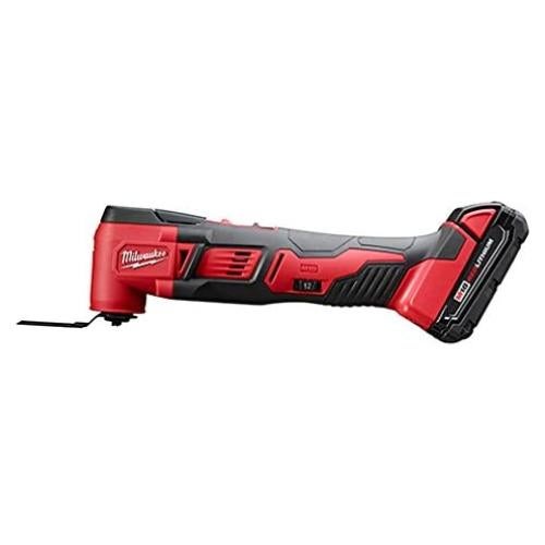 Kit de Herramienta Multiuso Milwaukee M18 18V con Batería