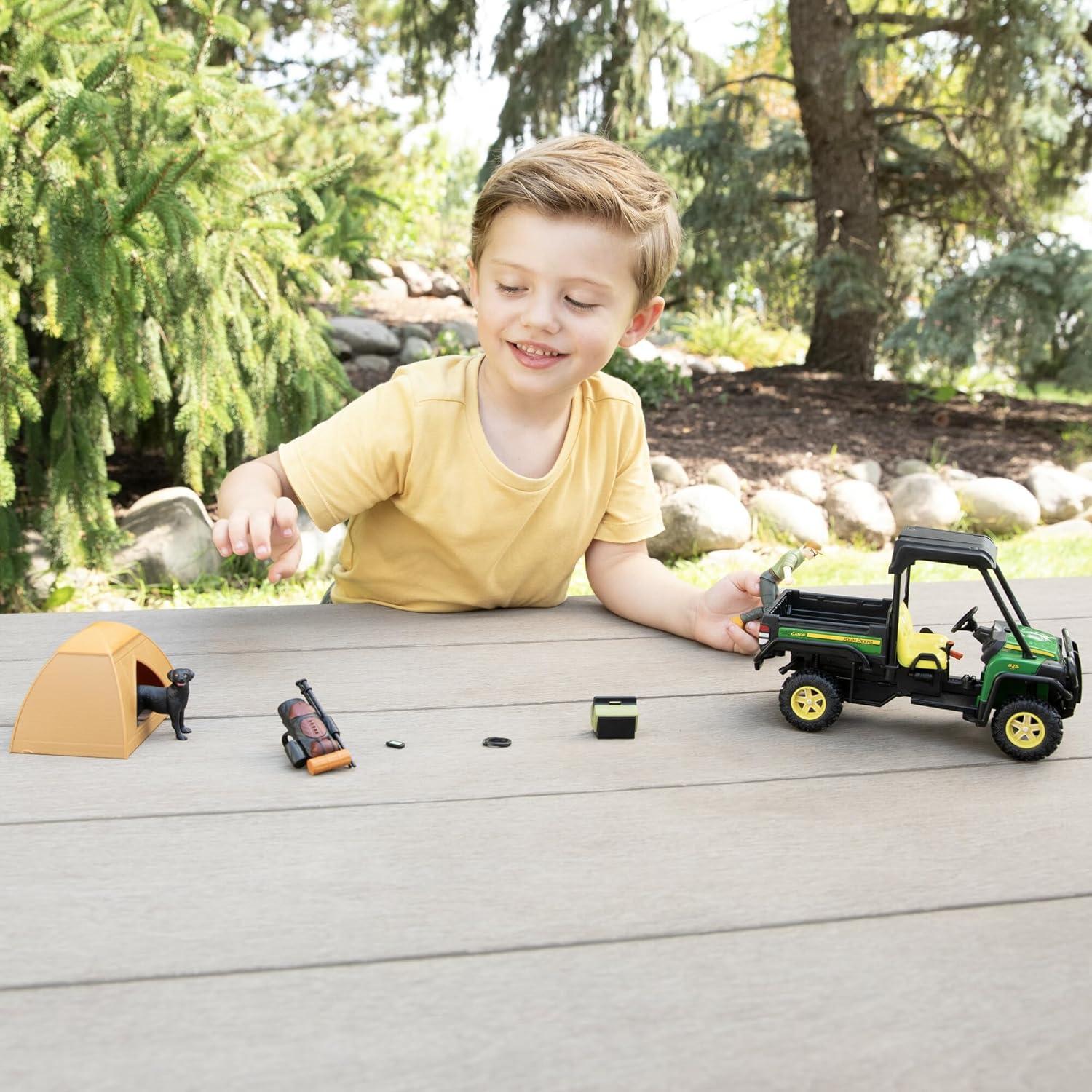 Set de Juego John Deere Gator Aventura al Aire Libre 1:16