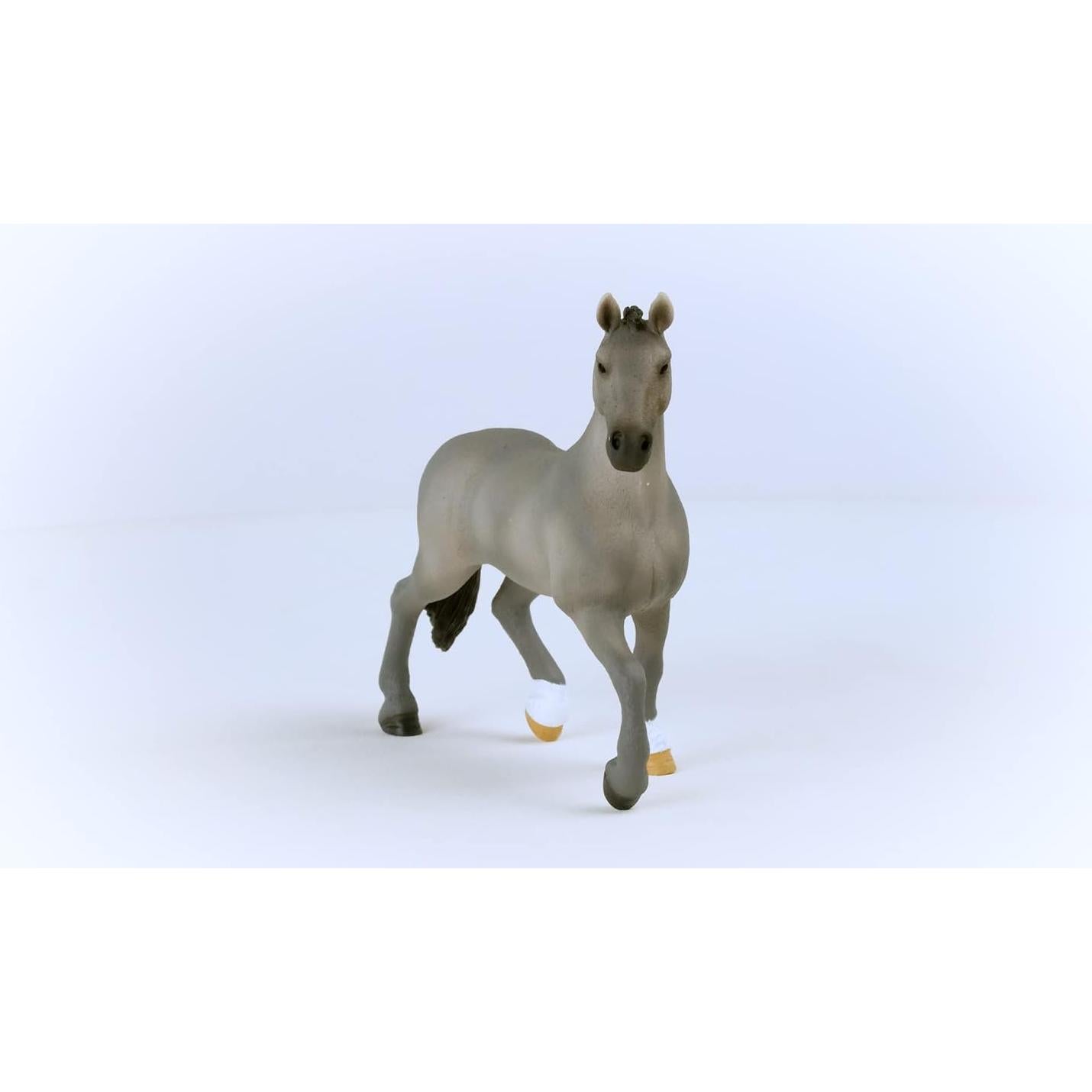 Figura Caballo Stallion Schleich Cheval de Selle Francés