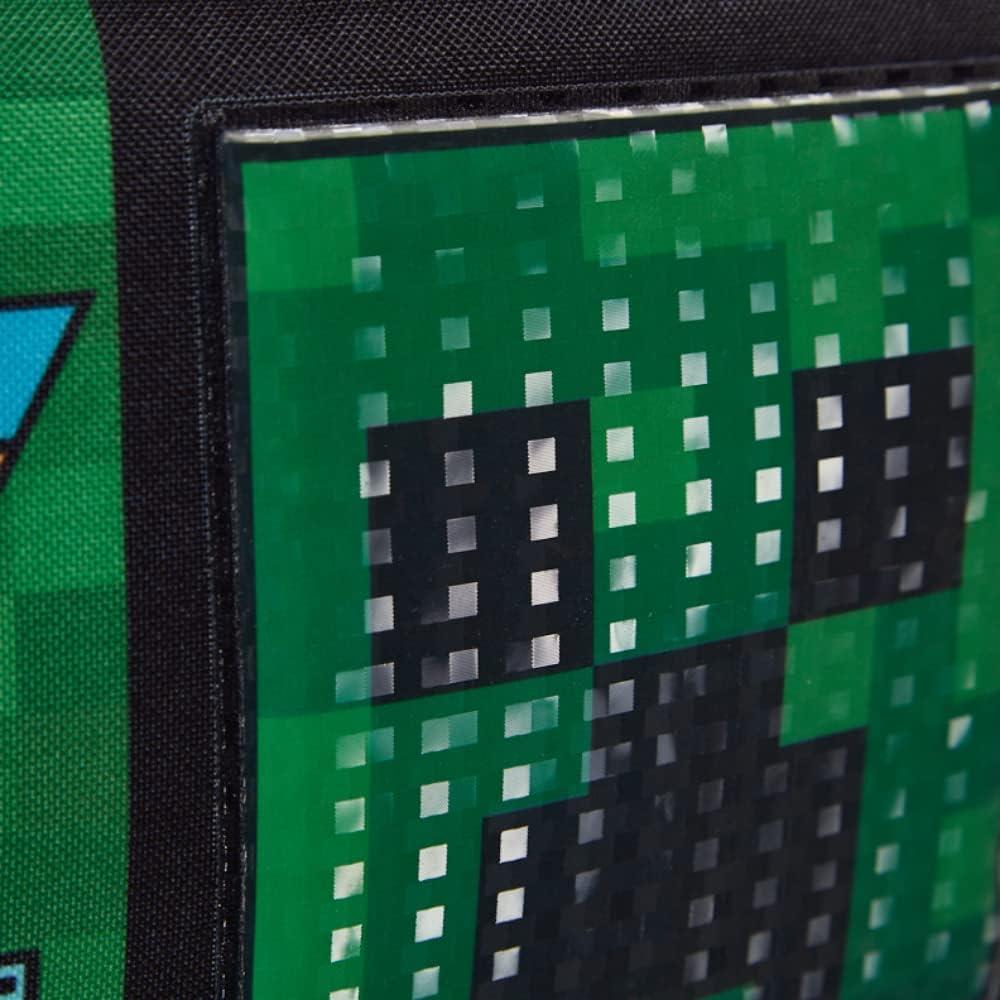 Caja de Almuerzo Minecraft Bioworld 24.1x7.6x20.3 cm Aislada