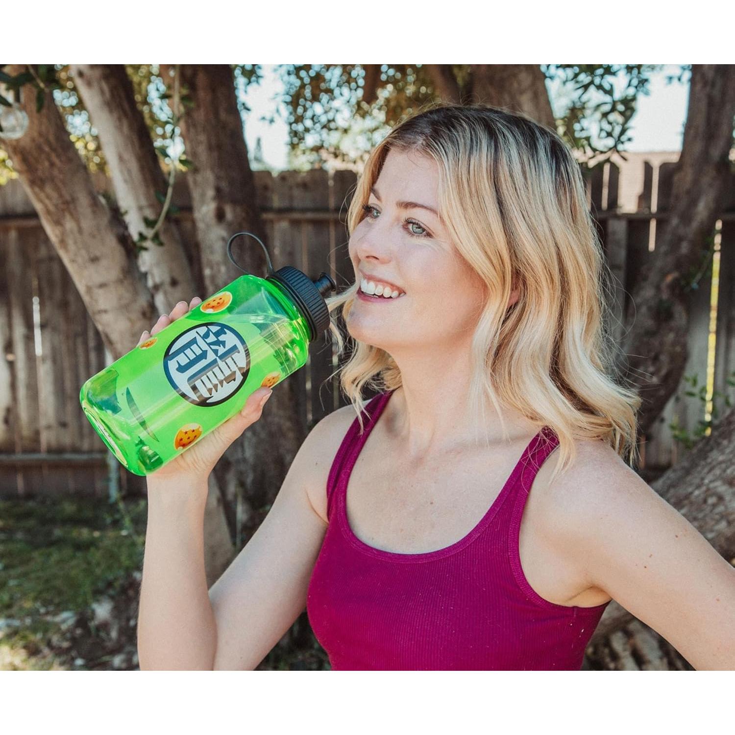 Botella de Agua Just Funky Shenron Dragon Ball Z 0.95L Verde