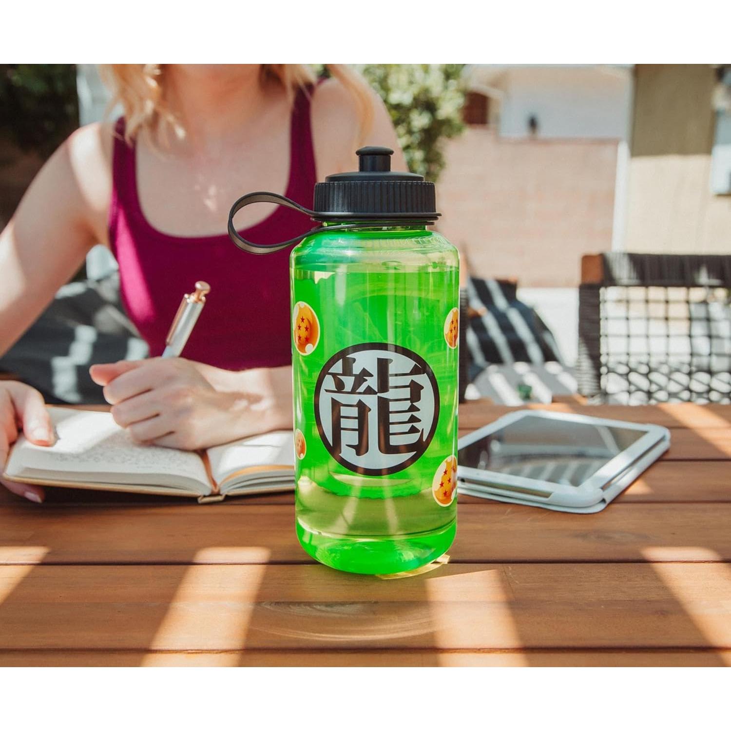 Botella de Agua Just Funky Shenron Dragon Ball Z 0.95L Verde