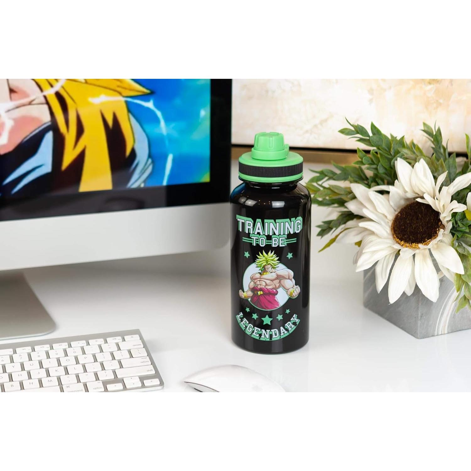 Botella de Agua JUST FUNKY Goku Super Saiyan 0.91L Plástico