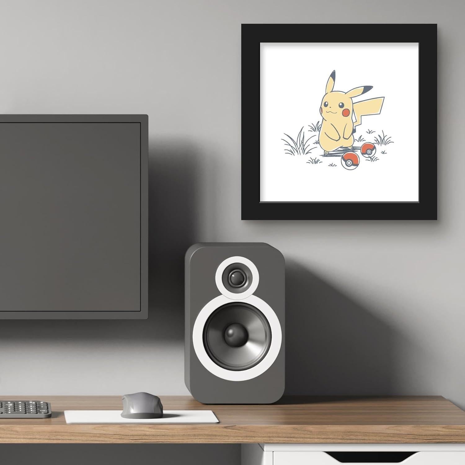 Arte de Pared Gallery Pops Pikachu Enmarcado Negro 30.48 cm