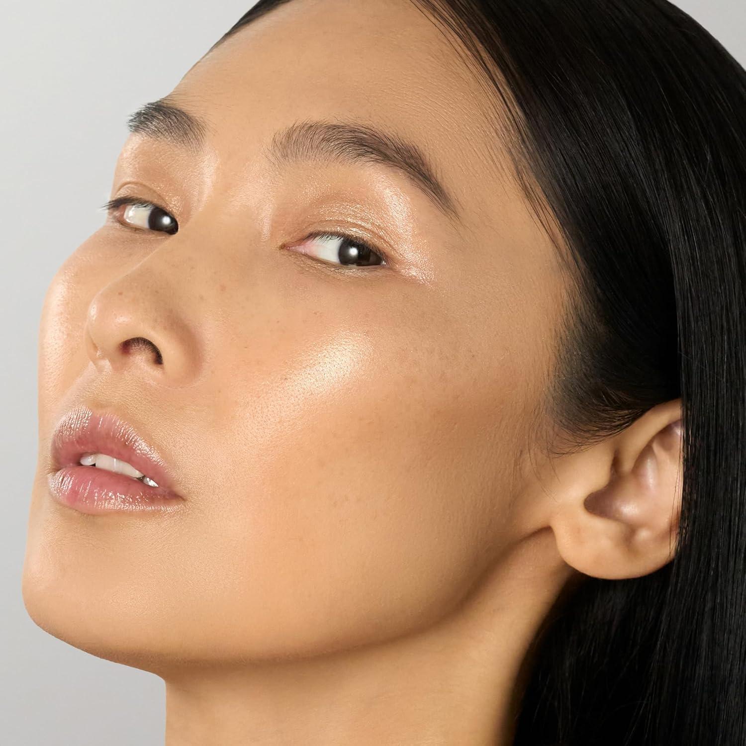 Barra Iluminadora Julep 2-en-1 Crema a Polvo Brillo Sutil