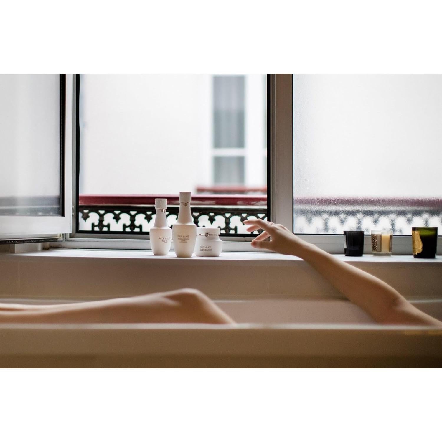 Aceite Hidratante Paul & Joe 48.2 ml - Reafirmante y Restaurador