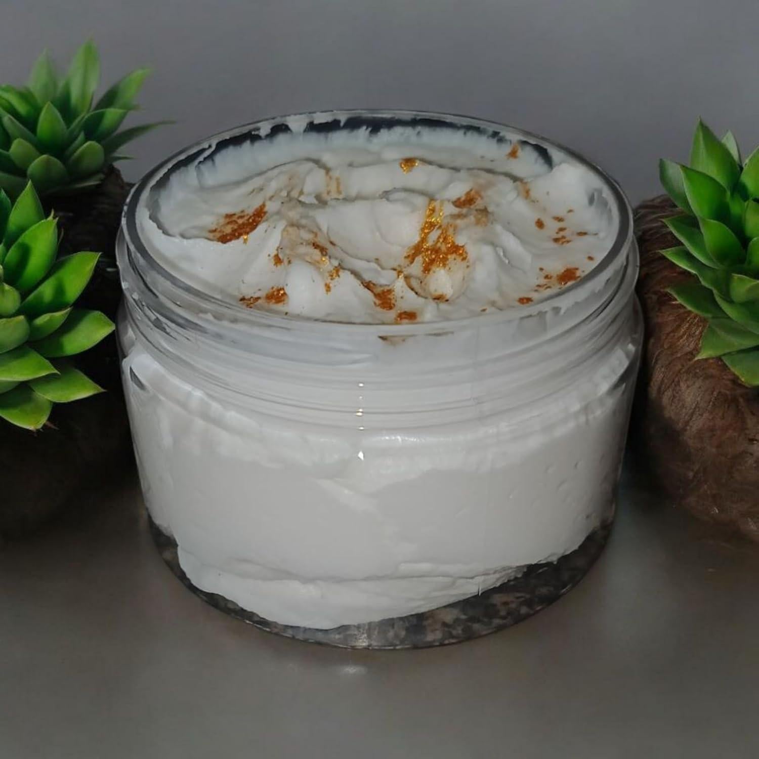 Jabón Batido Luxe WickWonders con Manteca de Karité y Aguacate