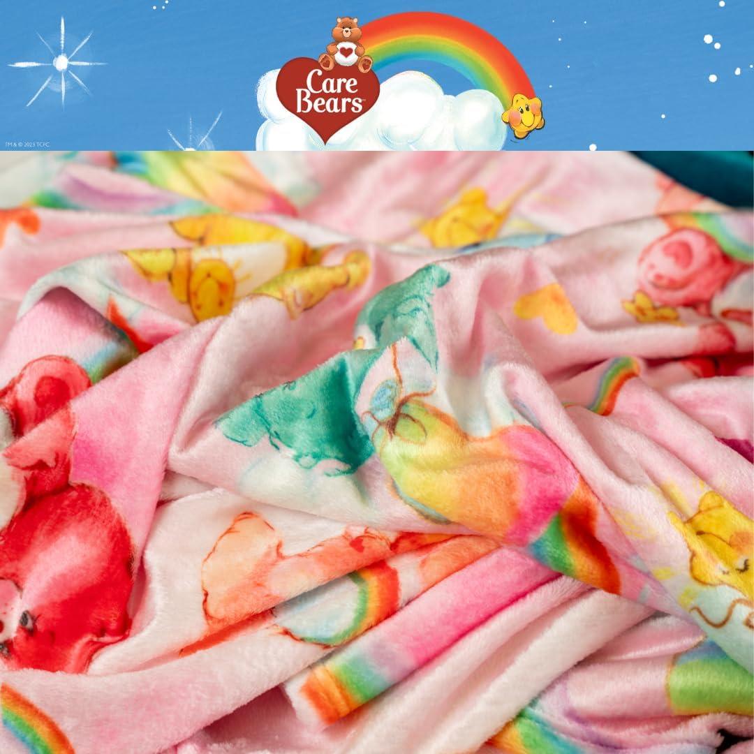 Manta Care Bears Franco 116x152 cm Suave y Colorida
