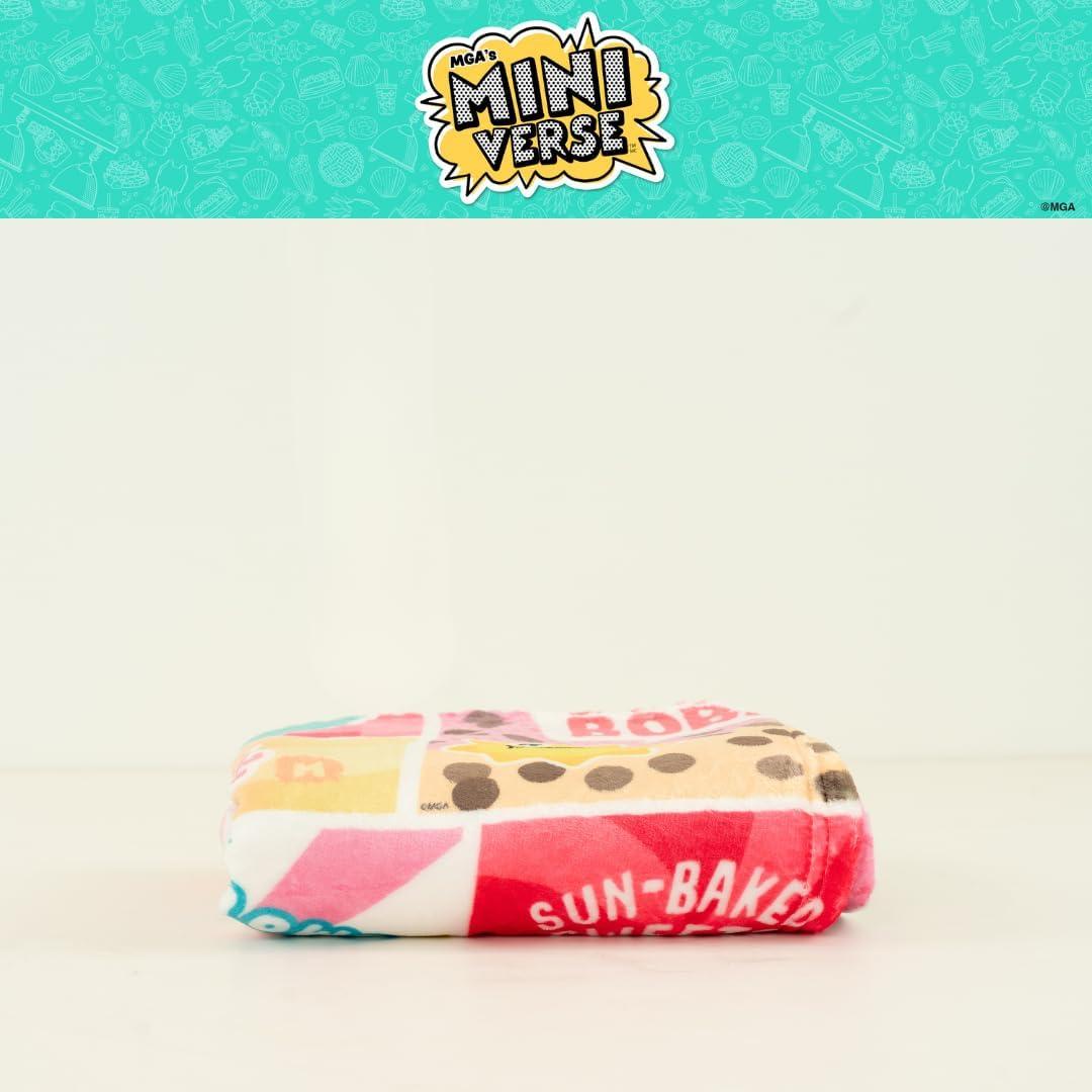 Manta Franco Miniverse Snacks 116x152 cm Suave y Colorida